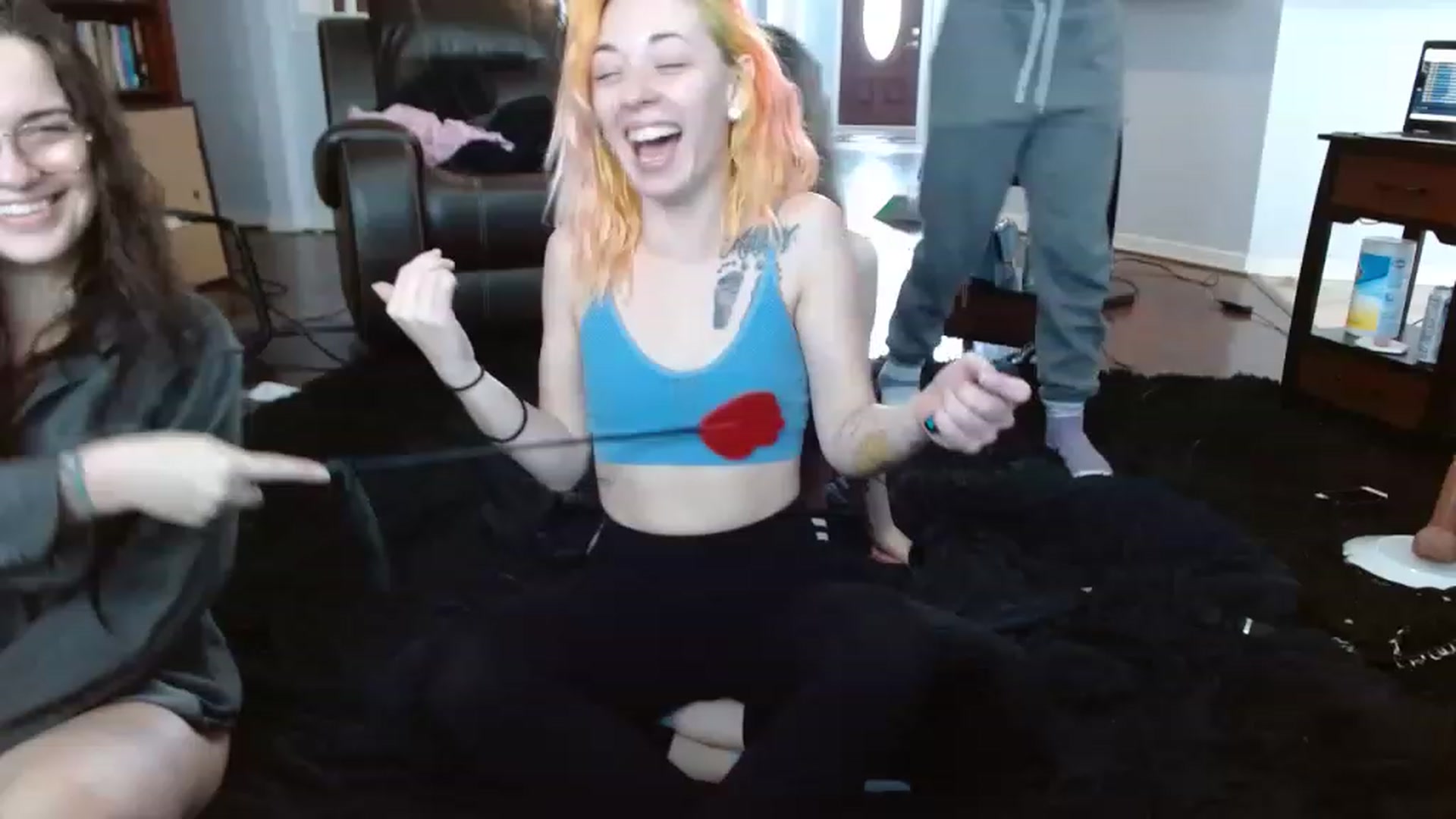 Gallery image thumbnail from Perkybunny's myfreecams stream on, 03/21/2023, 16:49 image 1 of 20
