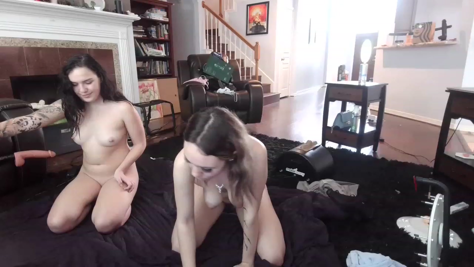 Gallery image thumbnail from Perkybunny's myfreecams stream on, 03/22/2023, 21:38 image 14 of 20