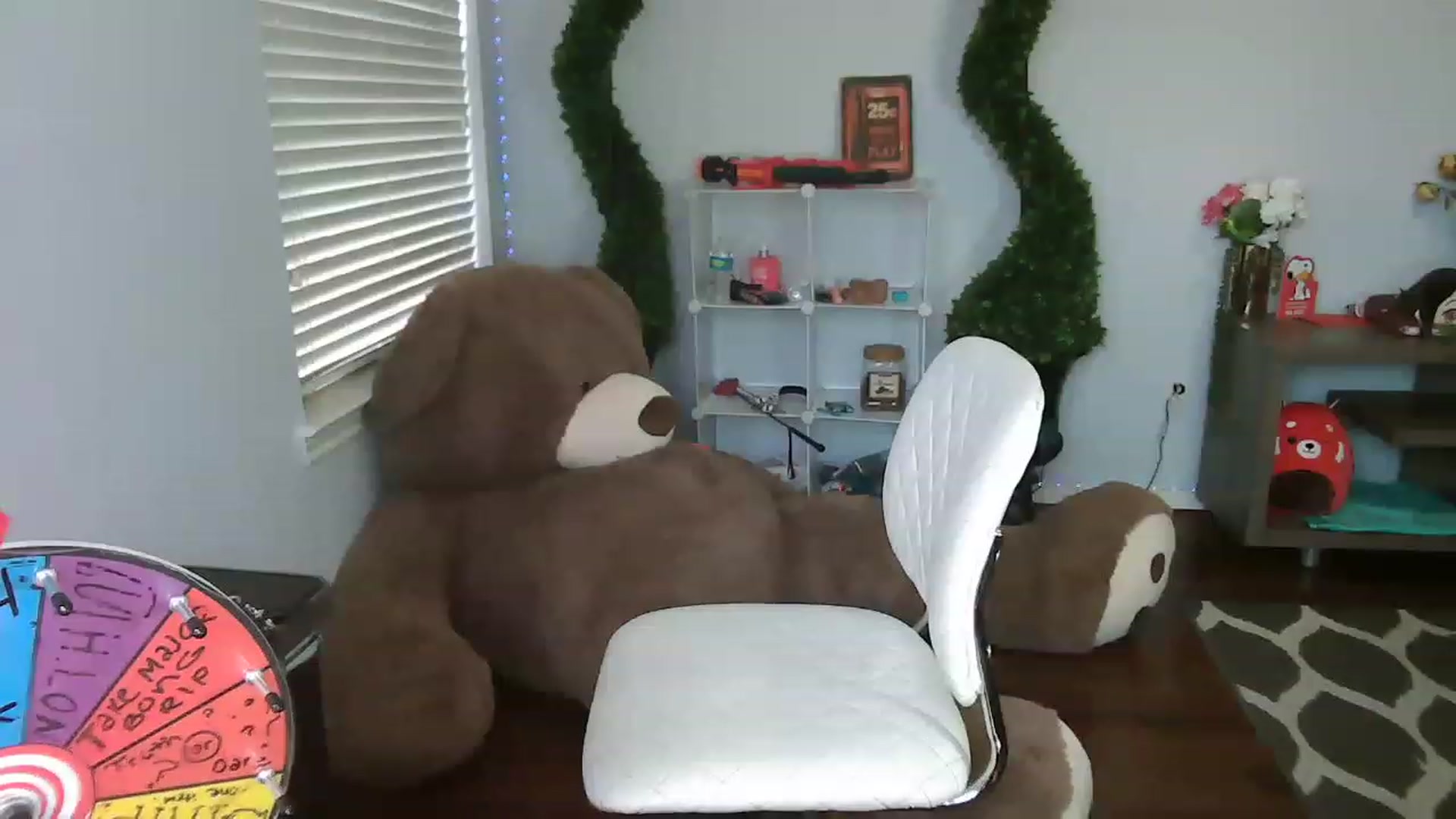 Gallery image thumbnail from Perkybunny's myfreecams stream on, 04/15/2023, 16:06 image 3 of 20