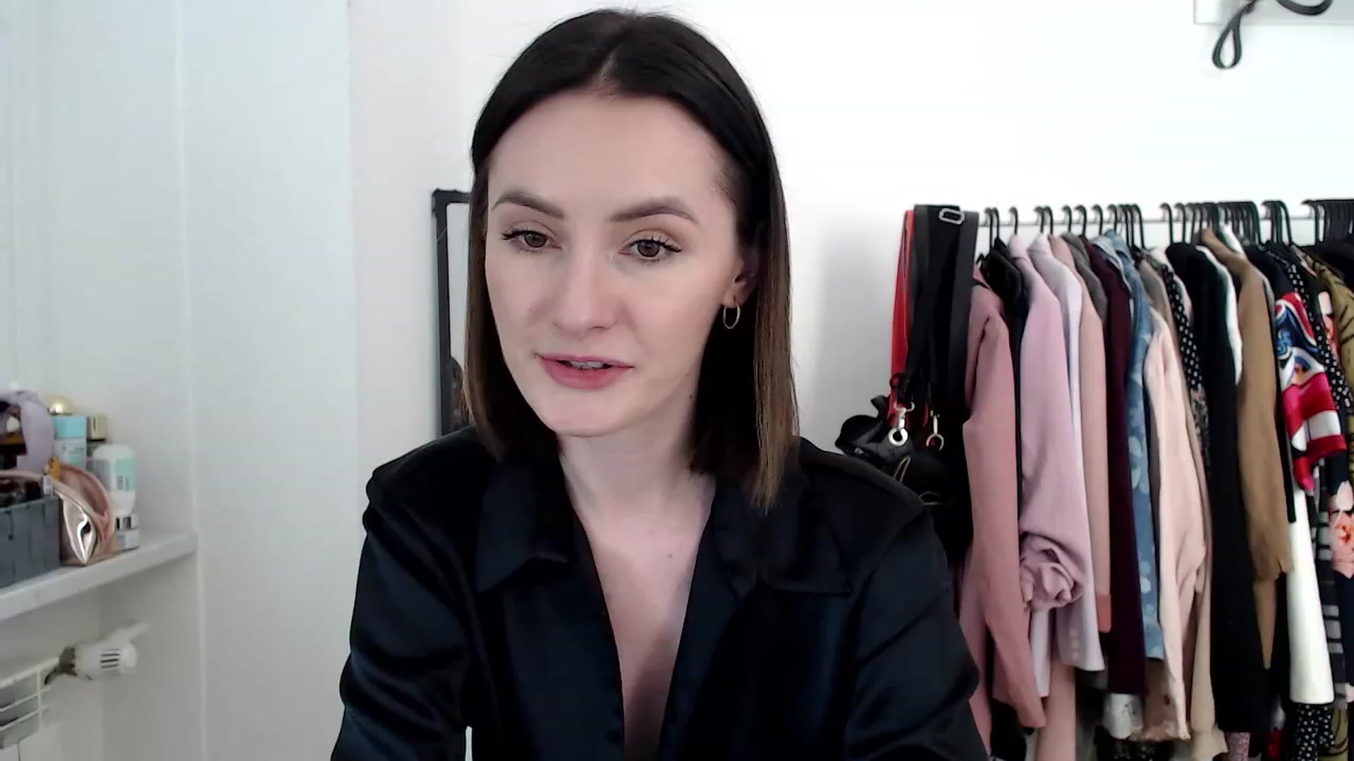 Gallery image thumbnail from PerlaBella's myfreecams stream on, 04/22/2023, 11:30 image 2 of 20