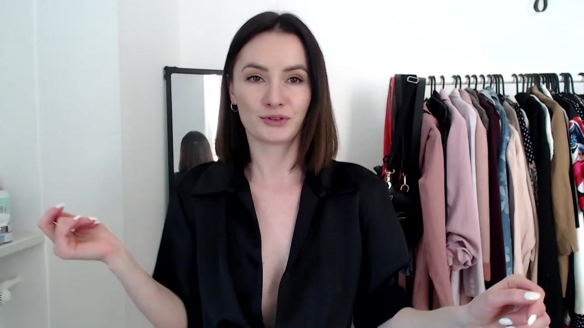 Gallery image thumbnail from PerlaBella's myfreecams stream on, 04/22/2023, 11:30 image 13 of 20