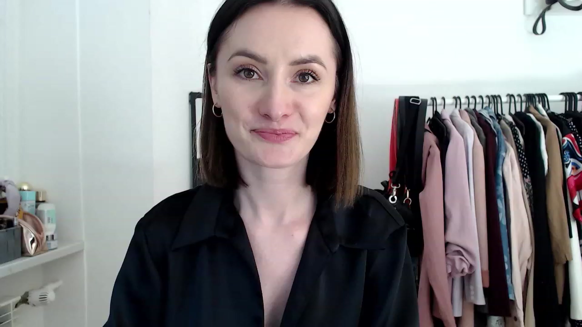 Gallery image thumbnail from PerlaBella's myfreecams stream on, 04/22/2023, 15:18 image 2 of 20