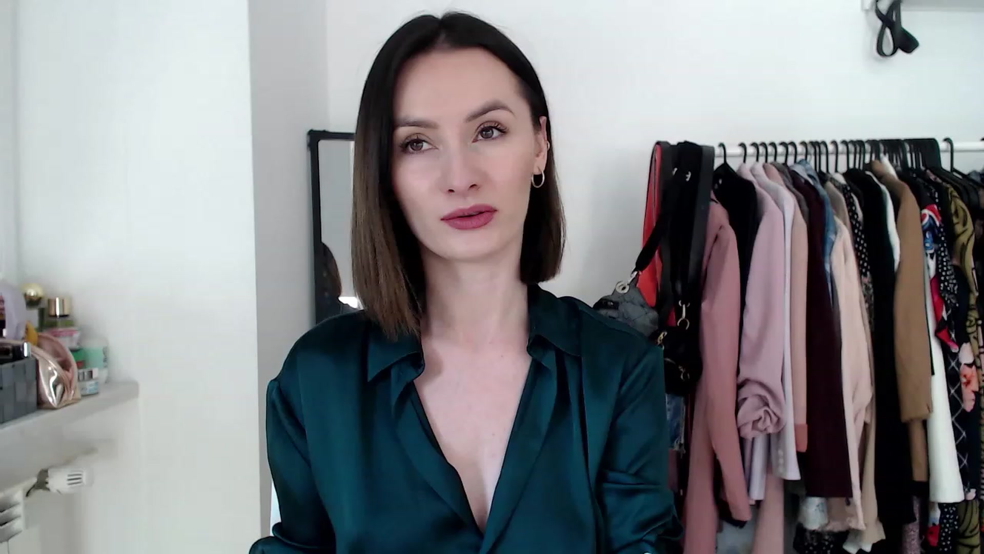 Gallery image thumbnail from PerlaBella's myfreecams stream on, 04/23/2023, 12:19 image 2 of 20