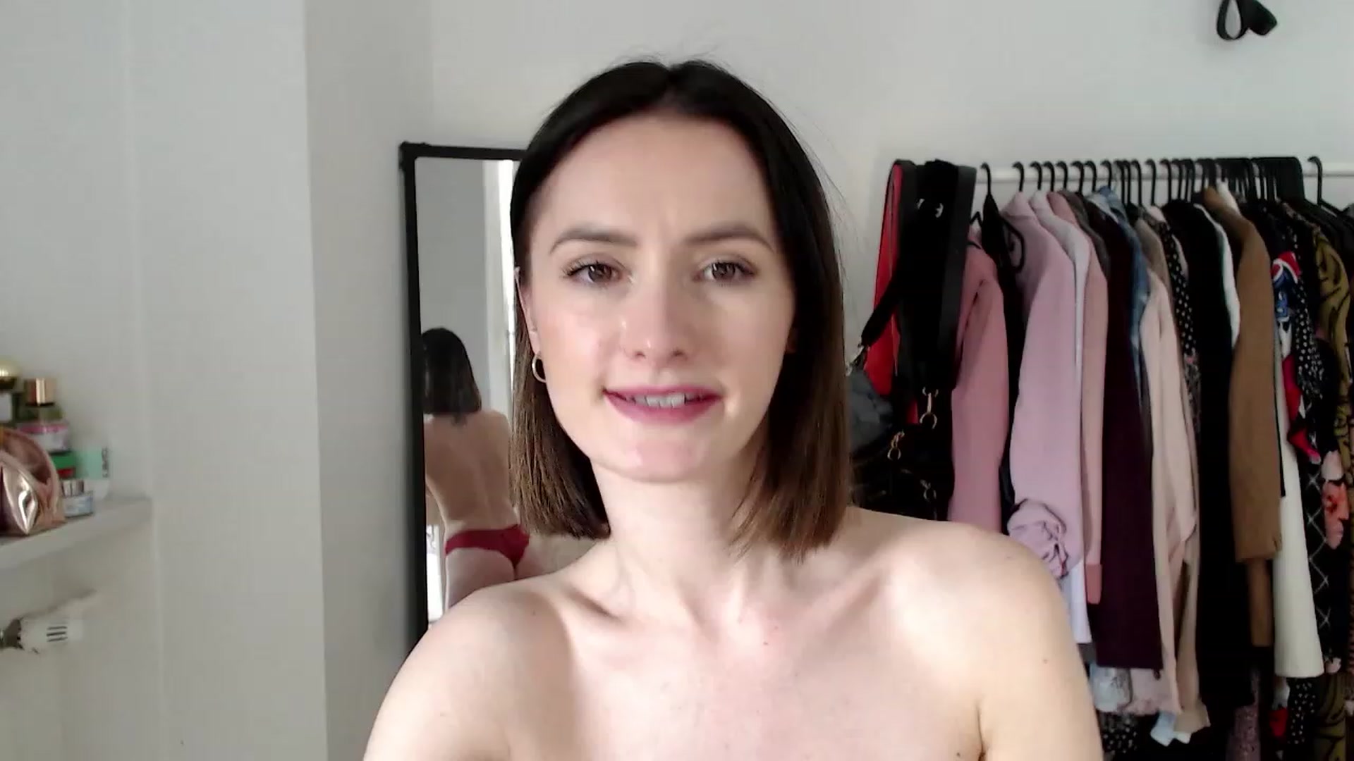 Gallery image thumbnail from PerlaBella's myfreecams stream on, 04/23/2023, 13:59 image 4 of 20
