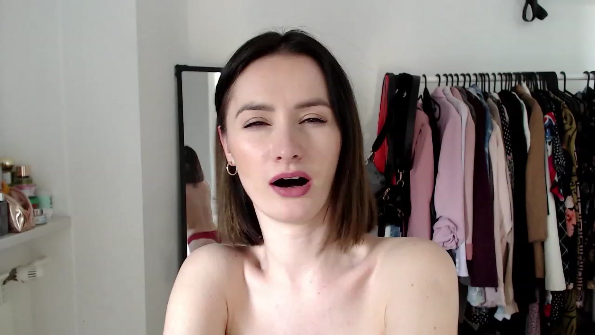 Gallery image thumbnail from PerlaBella's myfreecams stream on, 04/23/2023, 13:59 image 6 of 20