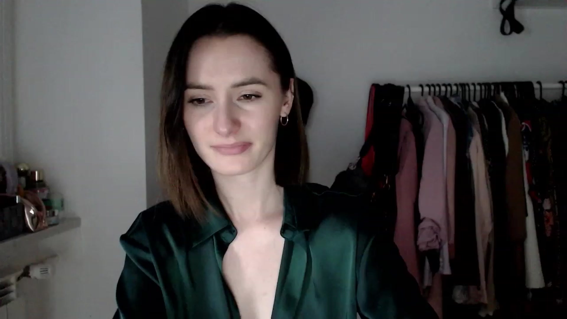 Gallery image thumbnail from PerlaBella's myfreecams stream on, 04/23/2023, 17:34 image 4 of 20