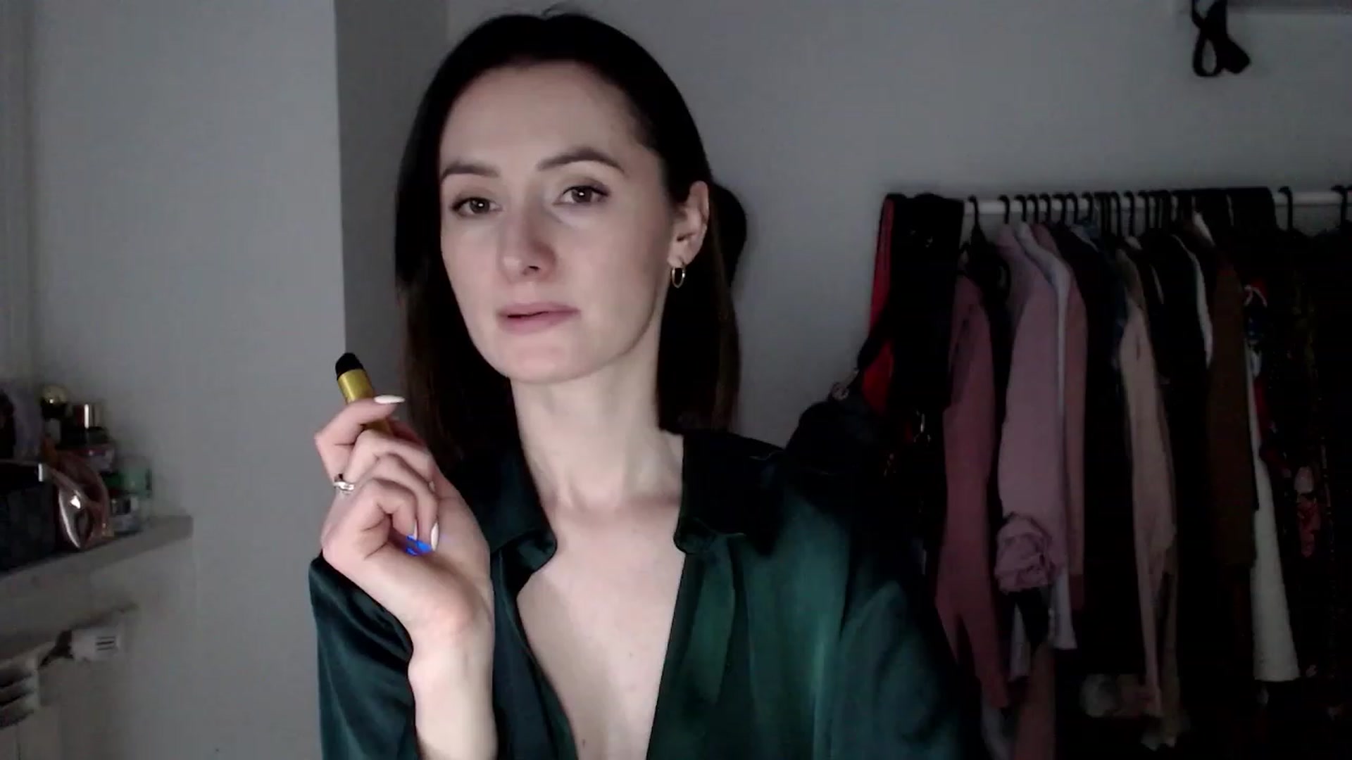 Gallery image thumbnail from PerlaBella's myfreecams stream on, 04/23/2023, 17:34 image 10 of 20