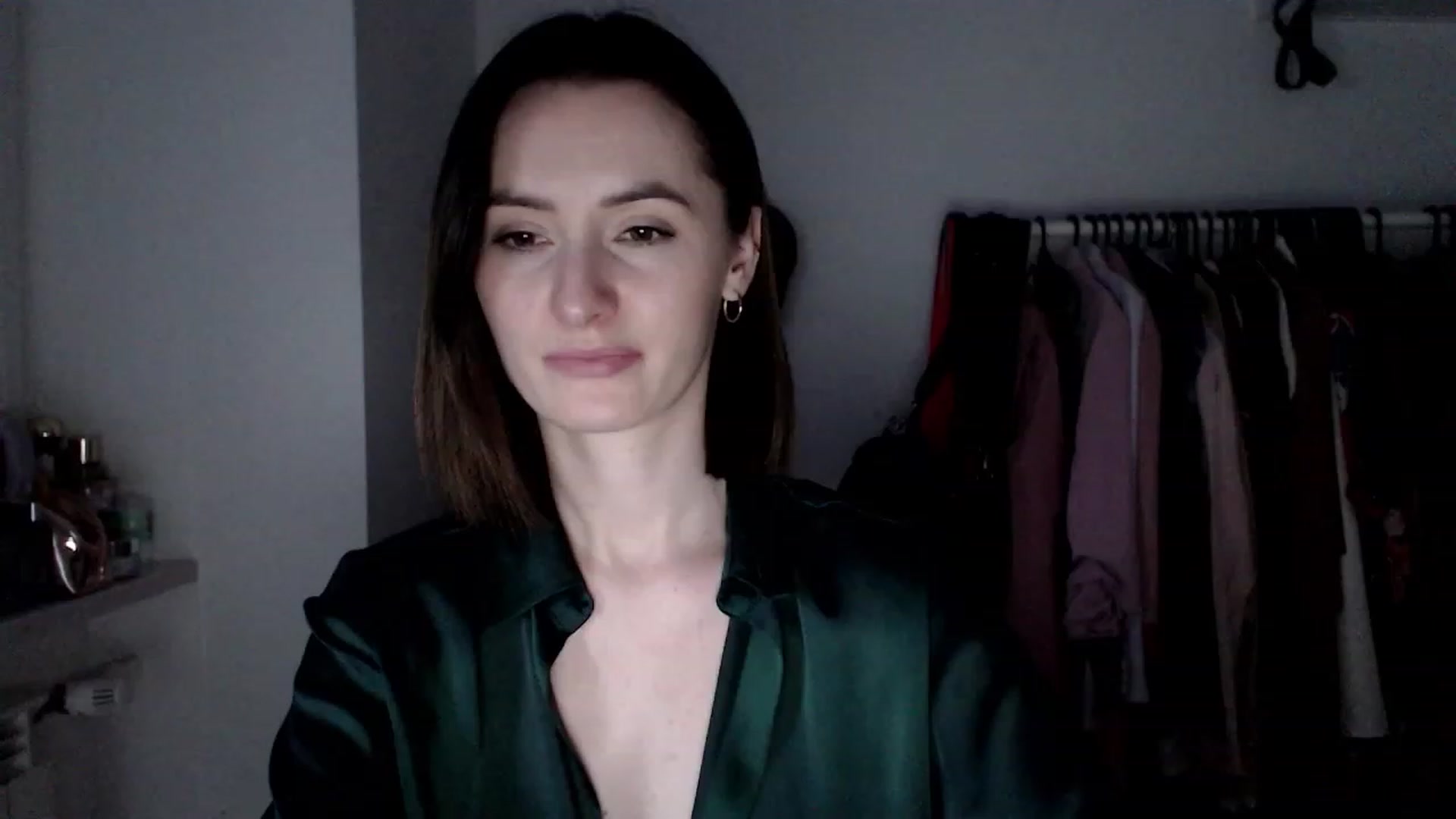 Gallery image thumbnail from PerlaBella's myfreecams stream on, 04/23/2023, 17:34 image 17 of 20