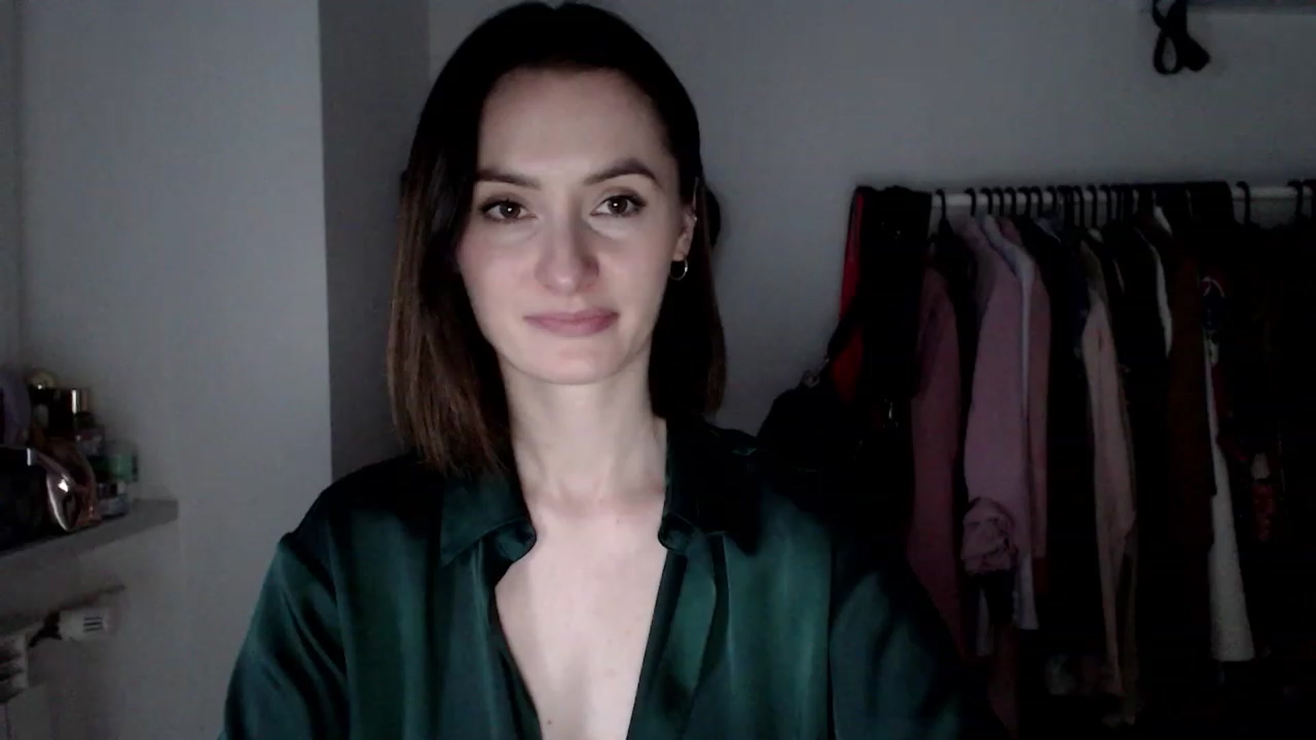 Gallery image thumbnail from PerlaBella's myfreecams stream on, 04/23/2023, 17:34 image 14 of 20