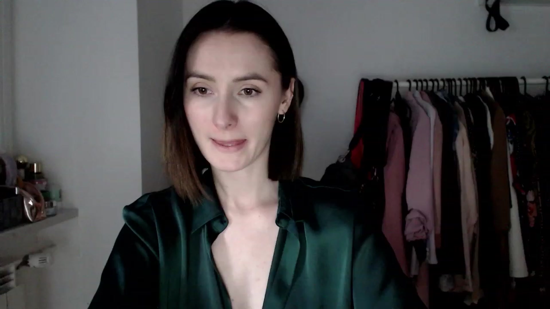 Gallery image thumbnail from PerlaBella's myfreecams stream on, 04/23/2023, 17:34 image 5 of 20