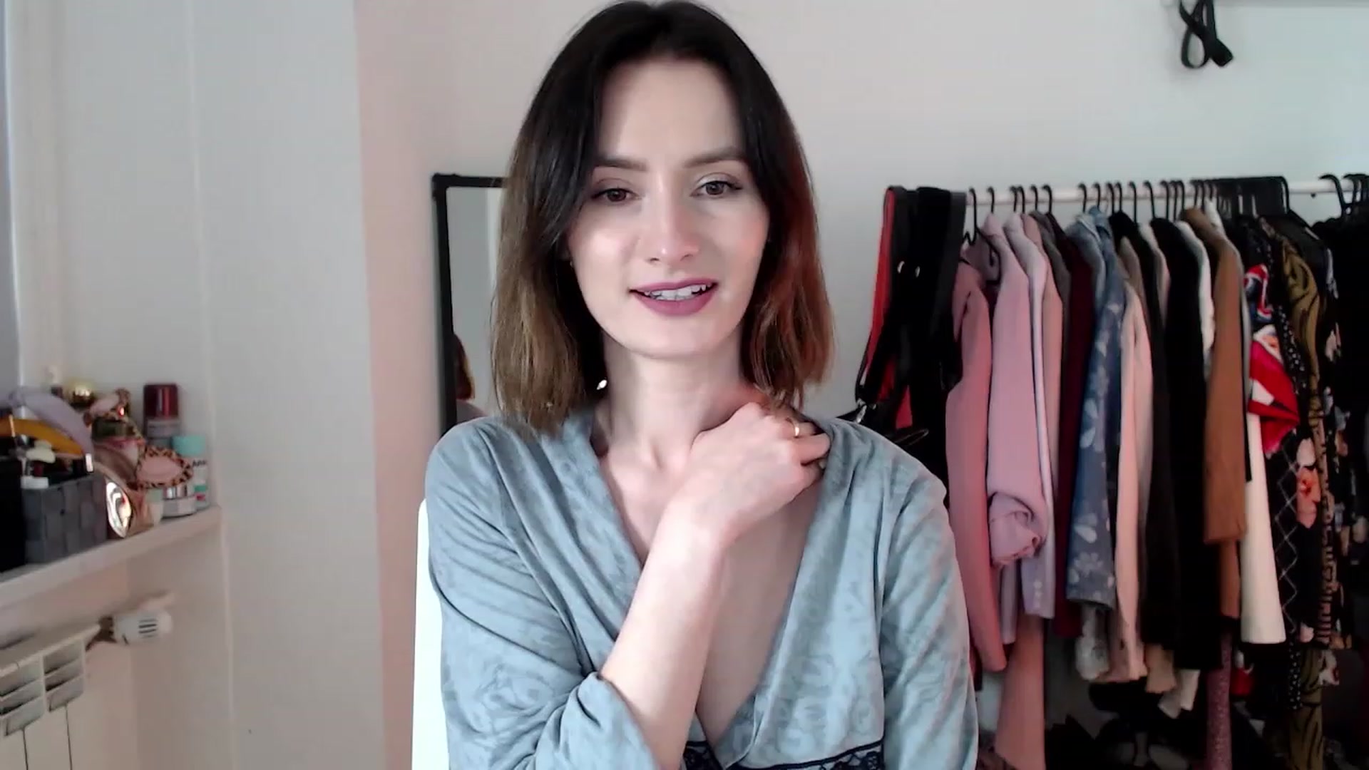 Gallery image thumbnail from PerlaBella's myfreecams stream on, 04/26/2023, 13:43 image 7 of 20