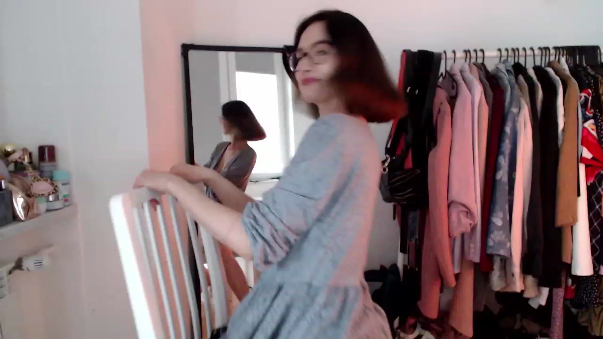 Gallery image thumbnail from PerlaBella's myfreecams stream on, 04/26/2023, 16:03 image 9 of 20