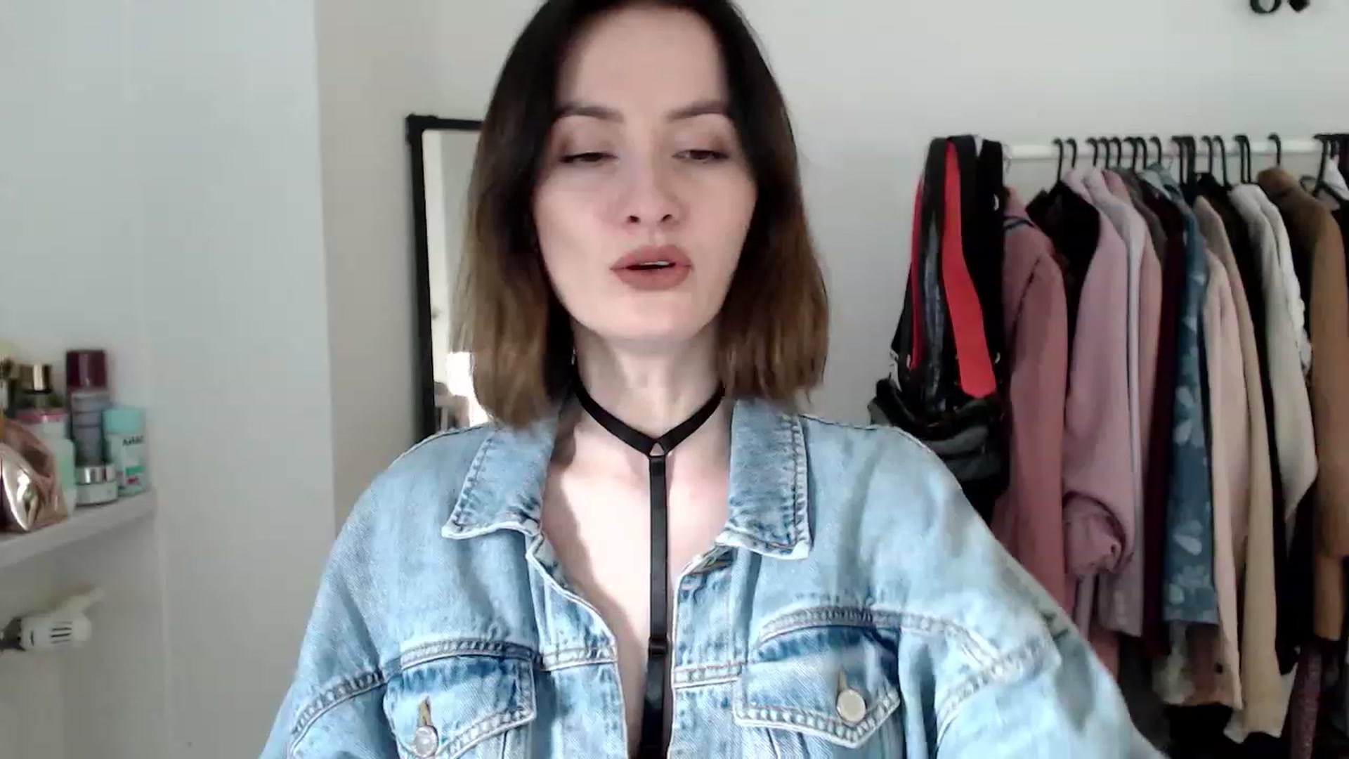 Gallery image thumbnail from PerlaBella's myfreecams stream on, 04/28/2023, 16:06 image 5 of 20