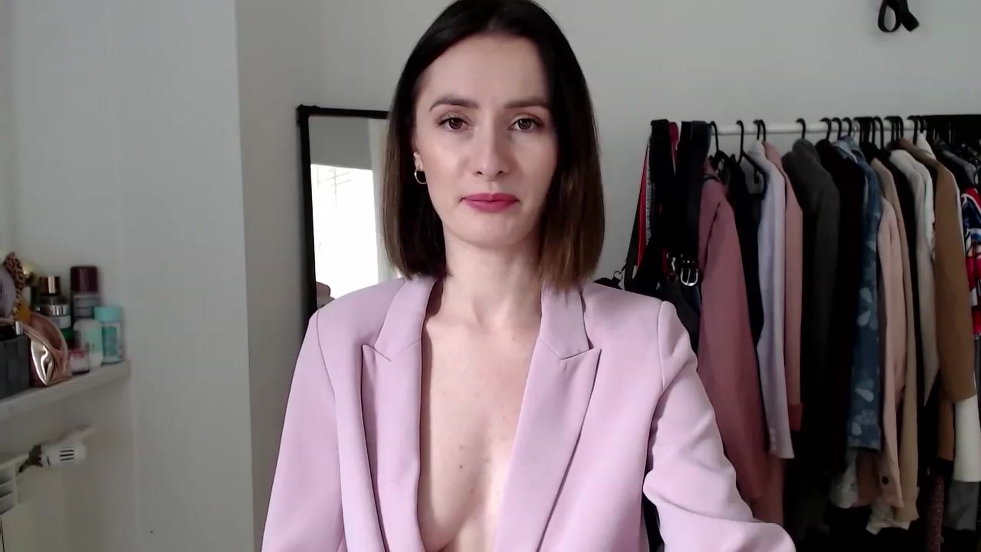 Gallery image thumbnail from PerlaBella's myfreecams stream on, 04/29/2023, 16:01 image 3 of 20
