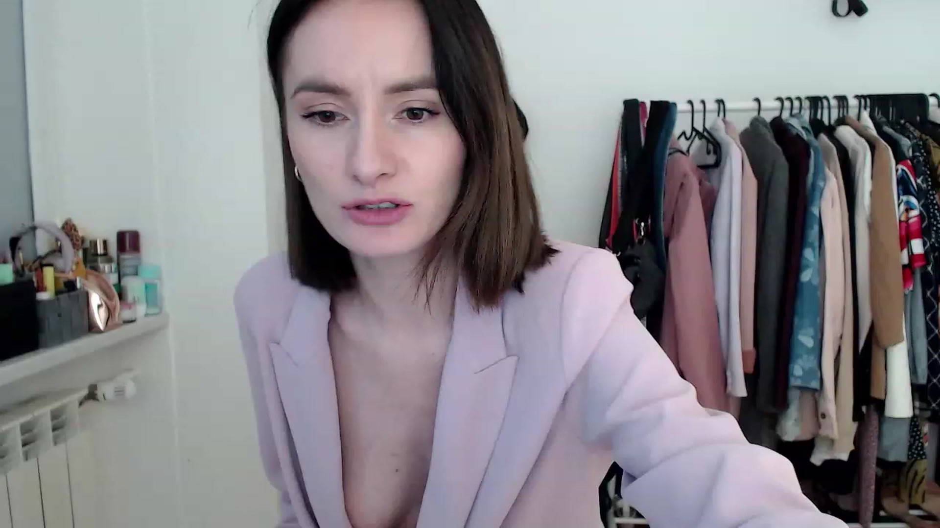 Gallery image thumbnail from PerlaBella's myfreecams stream on, 04/29/2023, 18:52 image 1 of 20