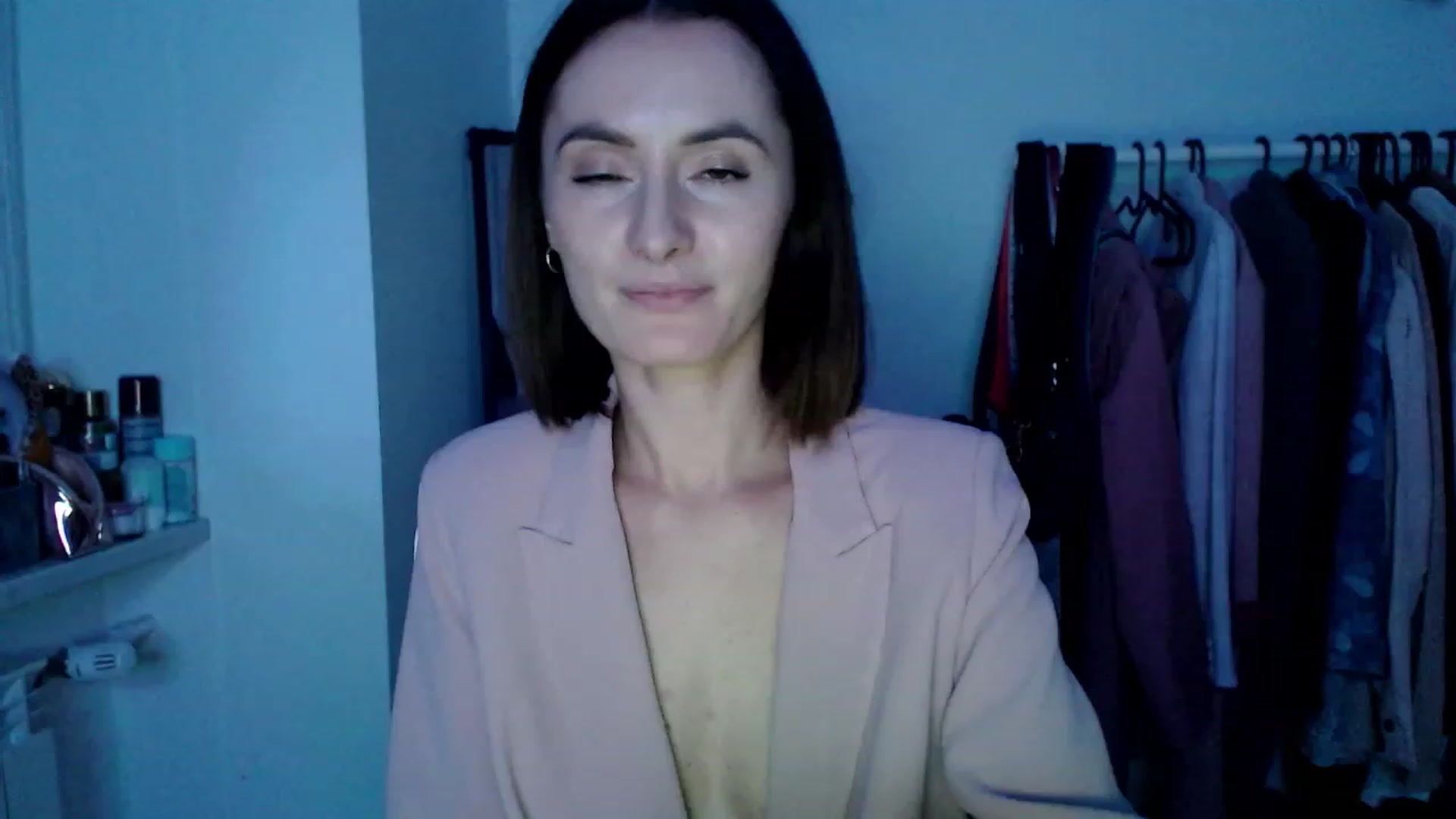 Gallery image thumbnail from PerlaBella's myfreecams stream on, 04/29/2023, 20:38 image 20 of 20