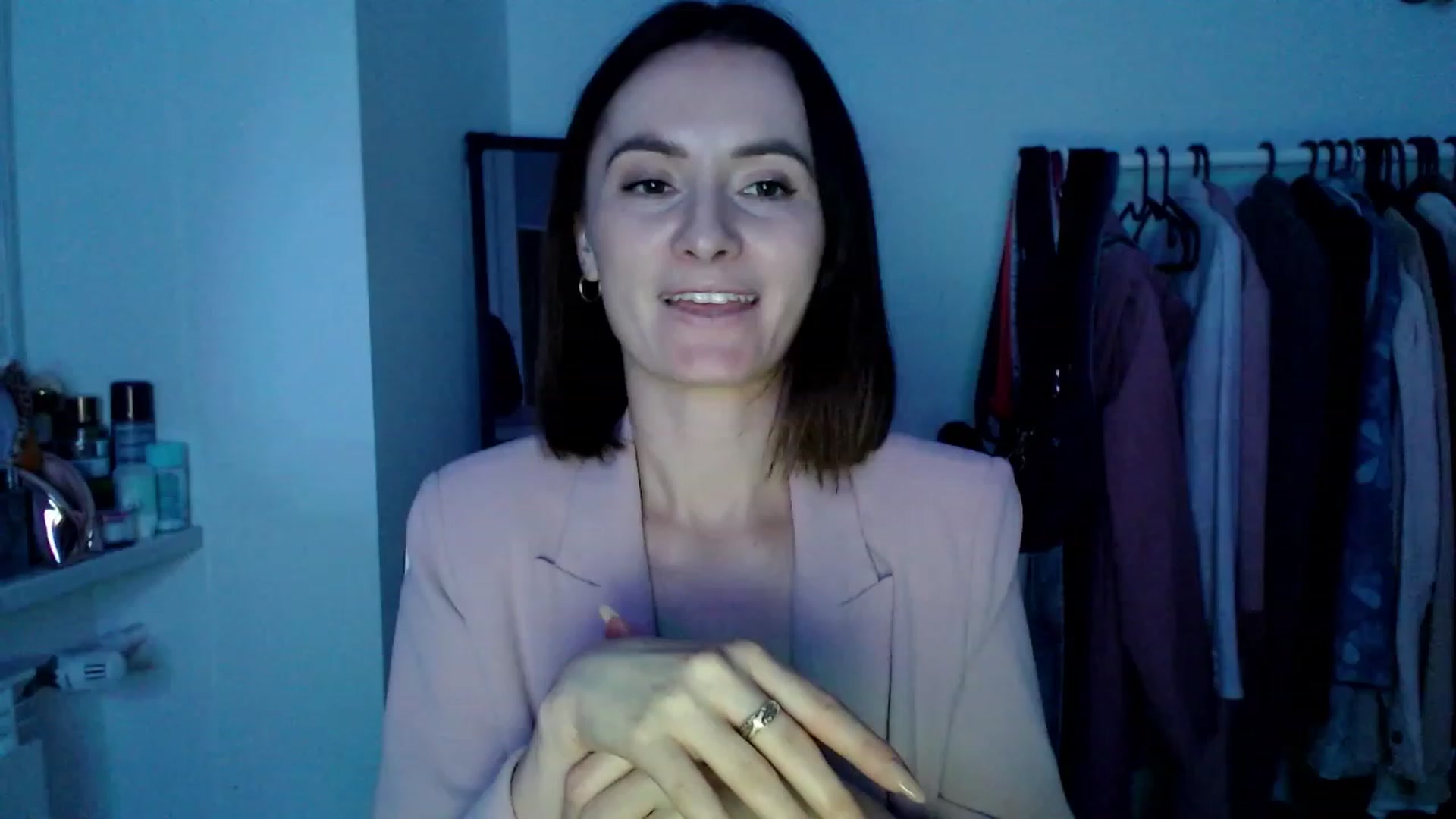 Gallery image thumbnail from PerlaBella's myfreecams stream on, 04/29/2023, 20:38 image 10 of 20