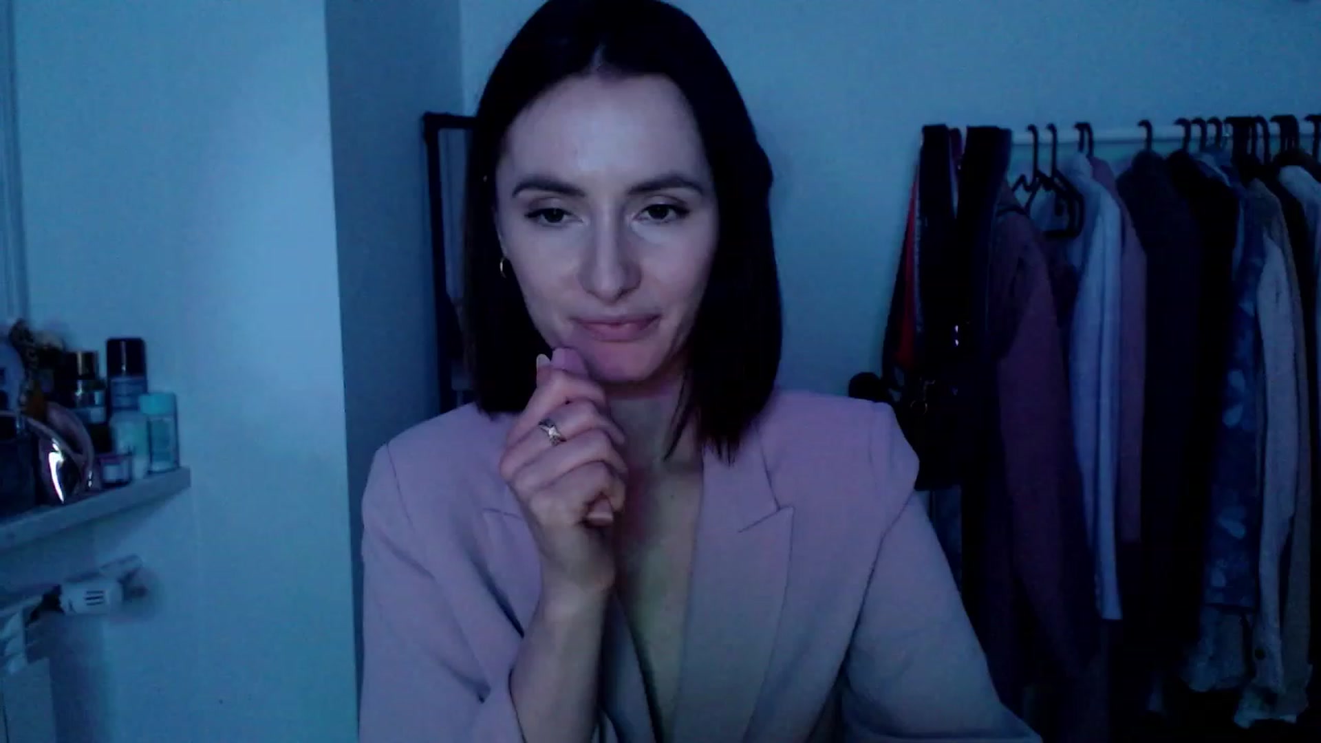 Gallery image thumbnail from PerlaBella's myfreecams stream on, 04/29/2023, 20:38 image 17 of 20
