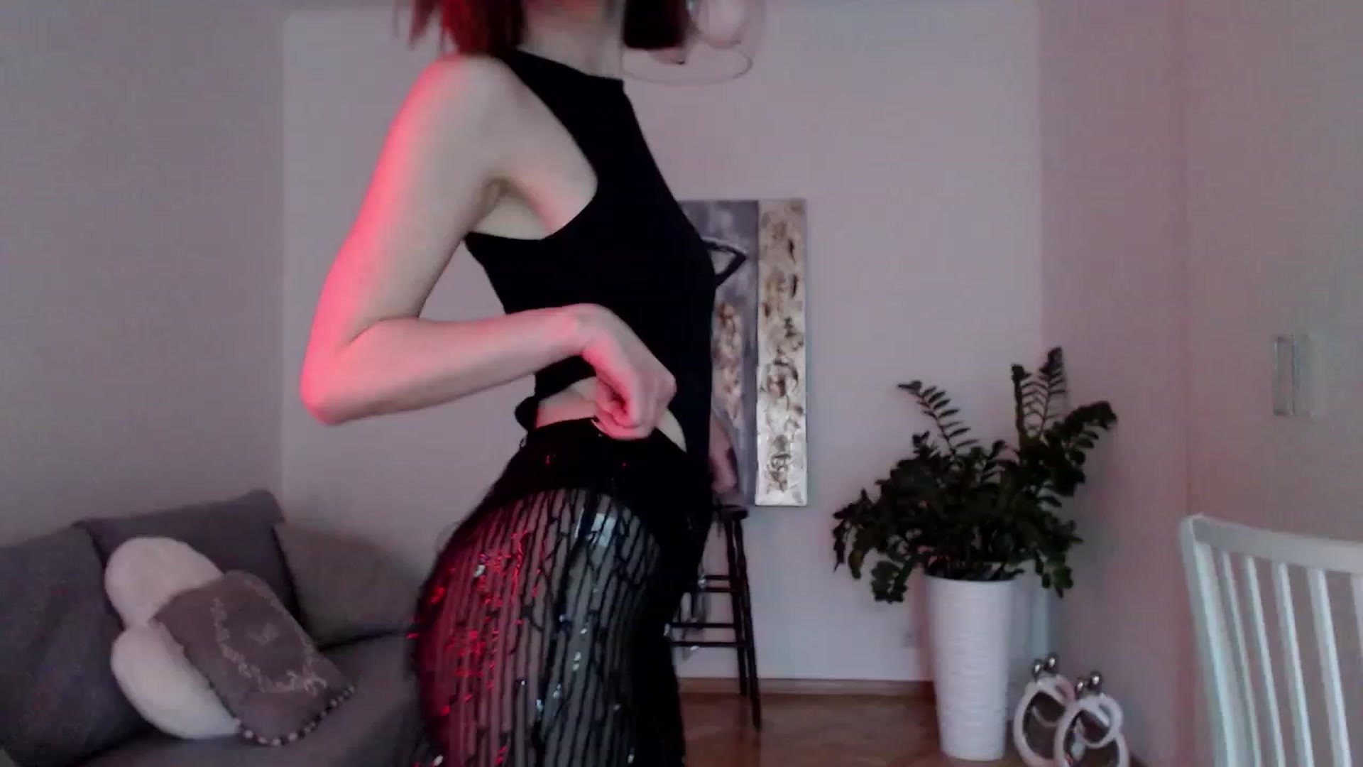 Gallery image thumbnail from PerlaBella's myfreecams stream on, 05/01/2023, 17:35 image 8 of 20