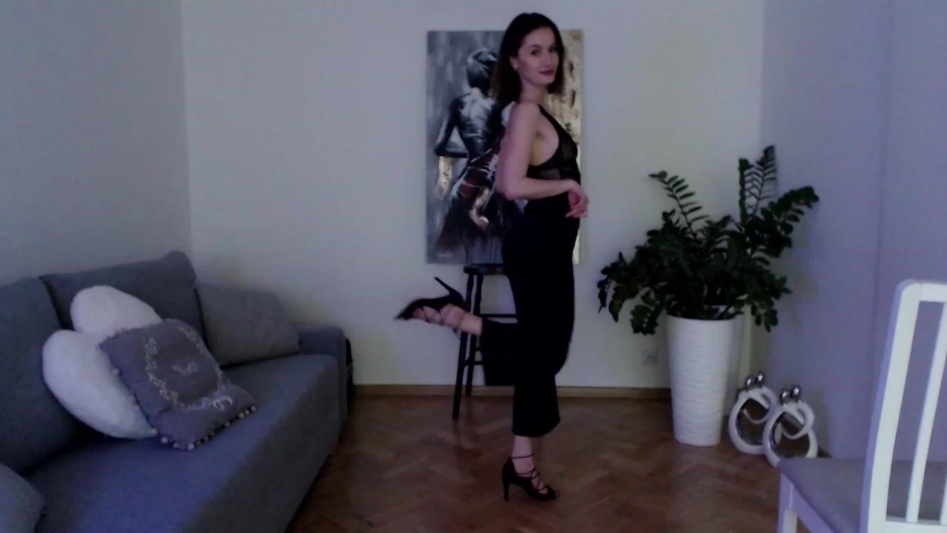 Gallery image thumbnail from PerlaBella's myfreecams stream on, 05/02/2023, 17:21 image 8 of 20