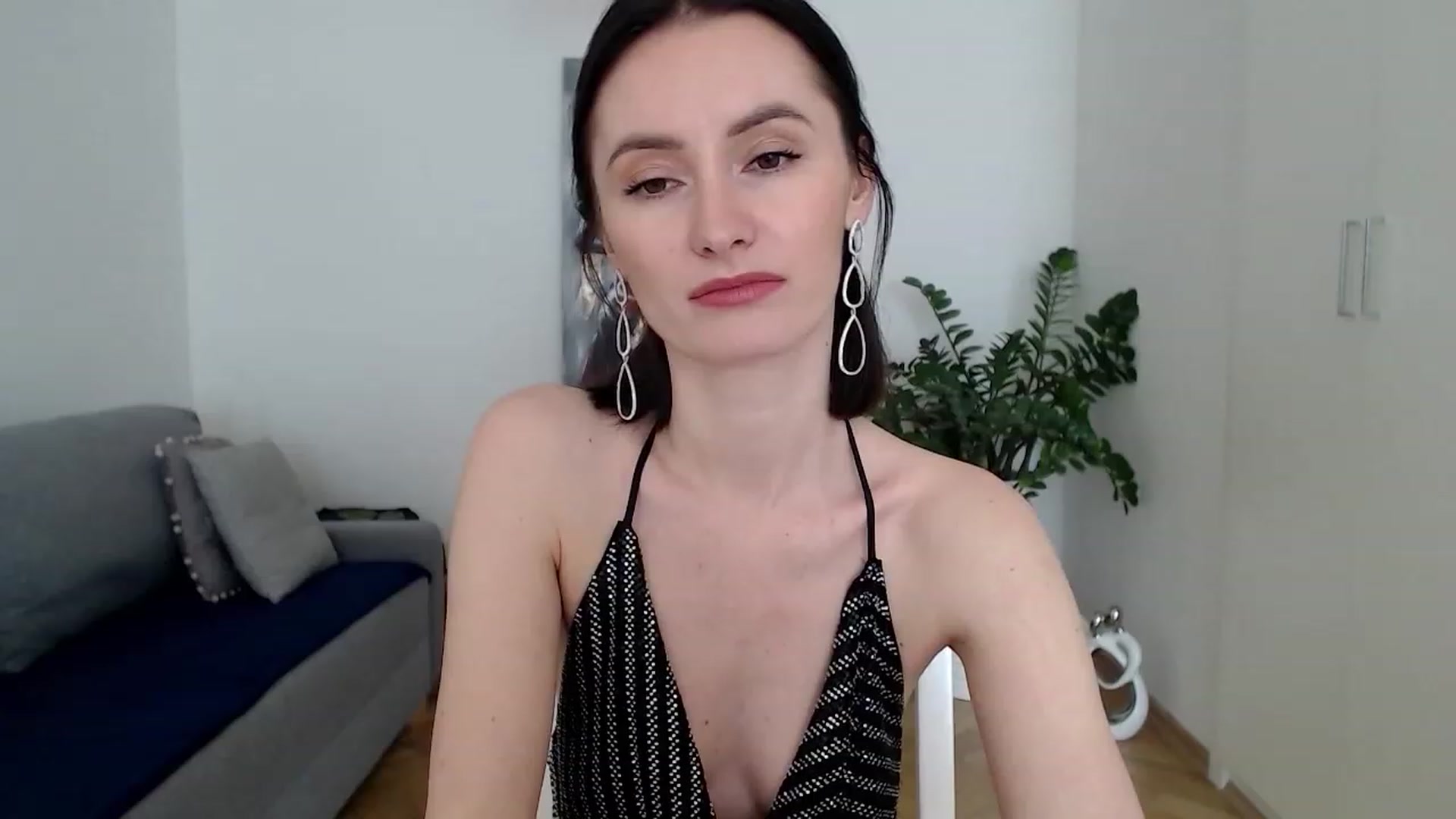Gallery image thumbnail from PerlaBella's myfreecams stream on, 05/09/2023, 10:33 image 4 of 20