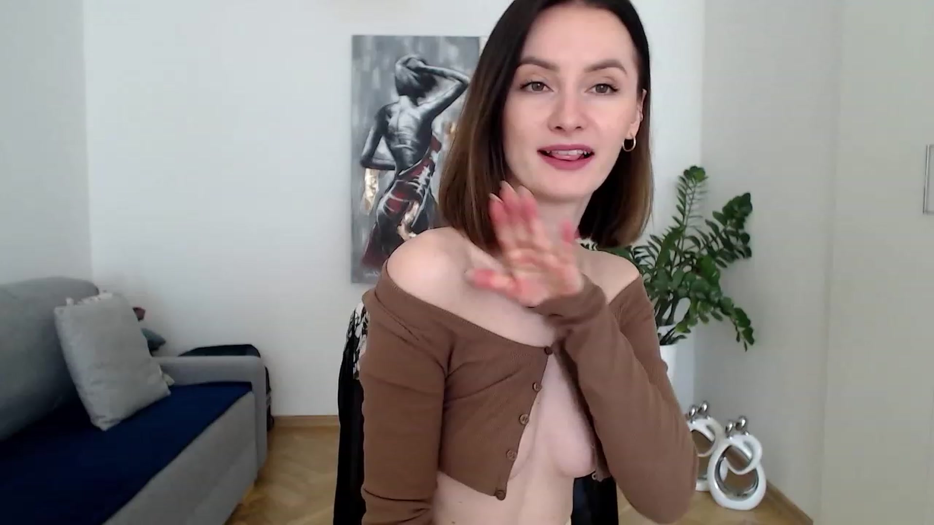 Gallery image thumbnail from PerlaBella's myfreecams stream on, 05/11/2023, 10:48 image 15 of 20
