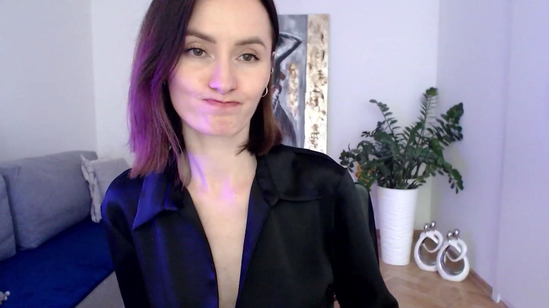 Gallery image thumbnail from PerlaBella's myfreecams stream on, 05/17/2023, 16:59 image 6 of 20