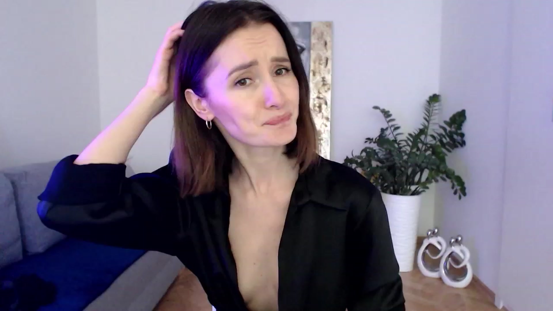 Gallery image thumbnail from PerlaBella's myfreecams stream on, 05/17/2023, 16:59 image 20 of 20