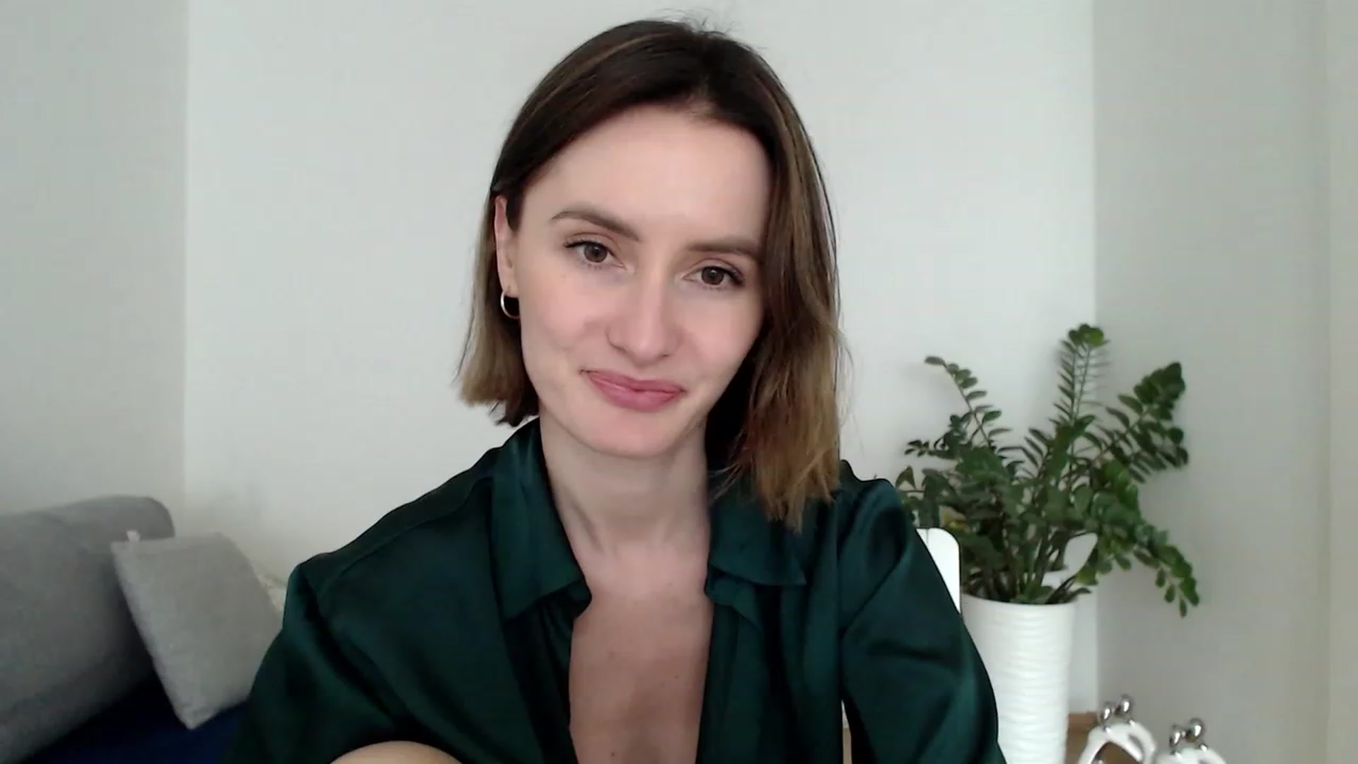 Gallery image thumbnail from PerlaBella's myfreecams stream on, 05/29/2023, 15:32 image 11 of 20