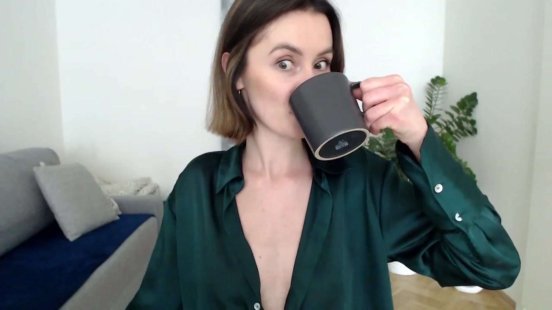 Gallery image thumbnail from PerlaBella's myfreecams stream on, 05/29/2023, 15:32 image 1 of 20
