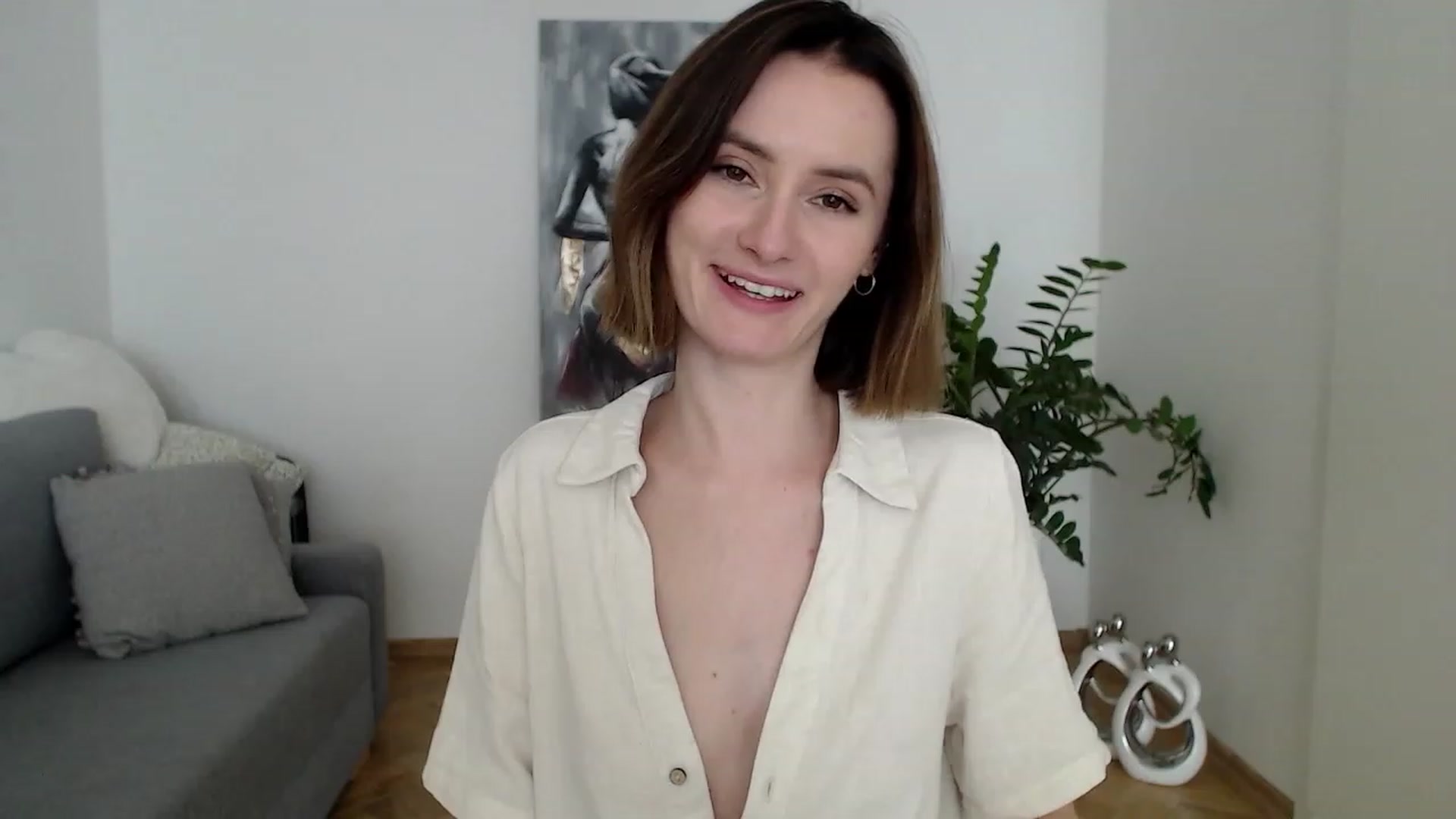 Gallery image thumbnail from PerlaBella's myfreecams stream on, 06/07/2023, 13:01 image 15 of 20
