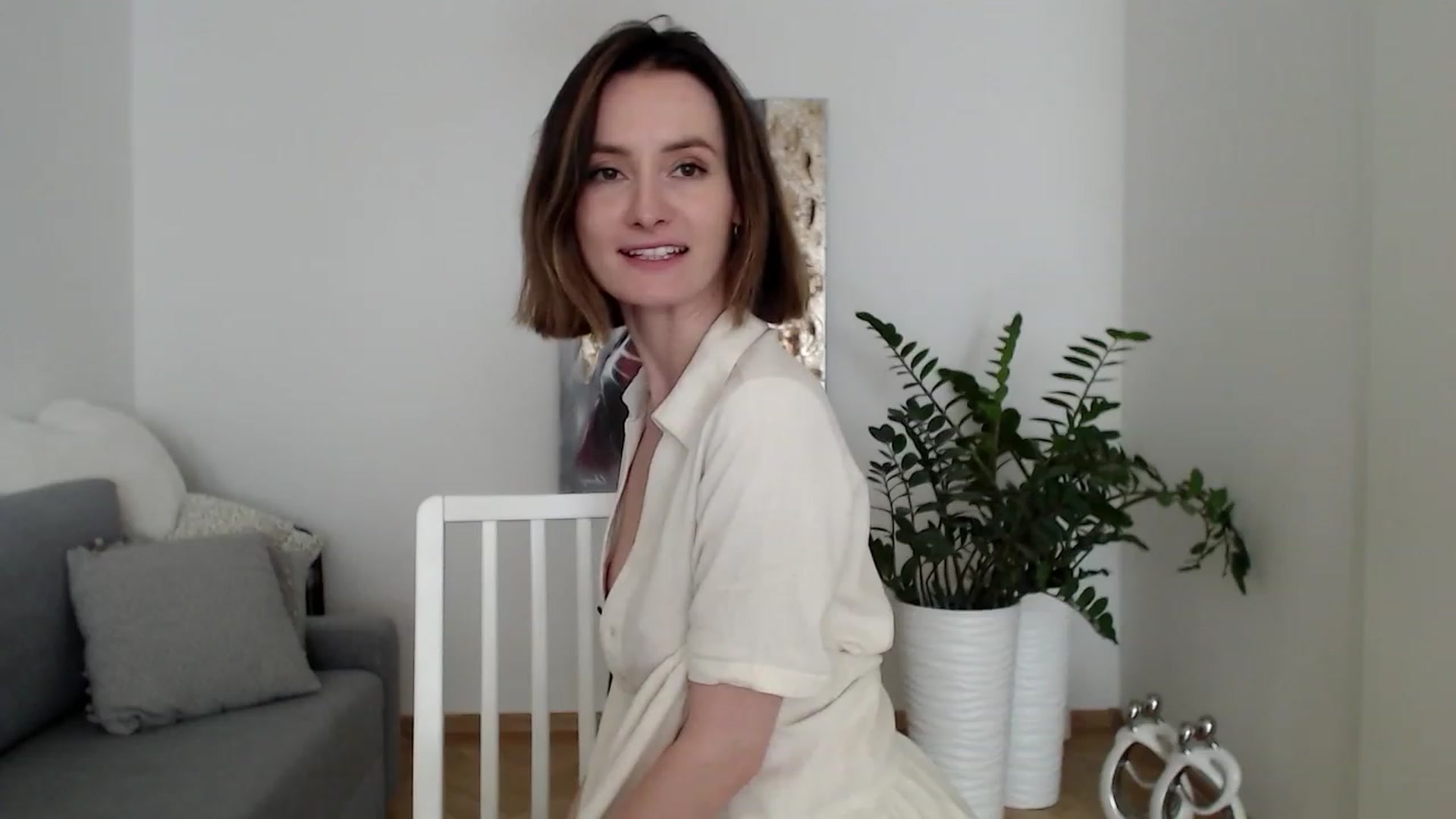 Gallery image thumbnail from PerlaBella's myfreecams stream on, 06/07/2023, 13:55 image 6 of 20