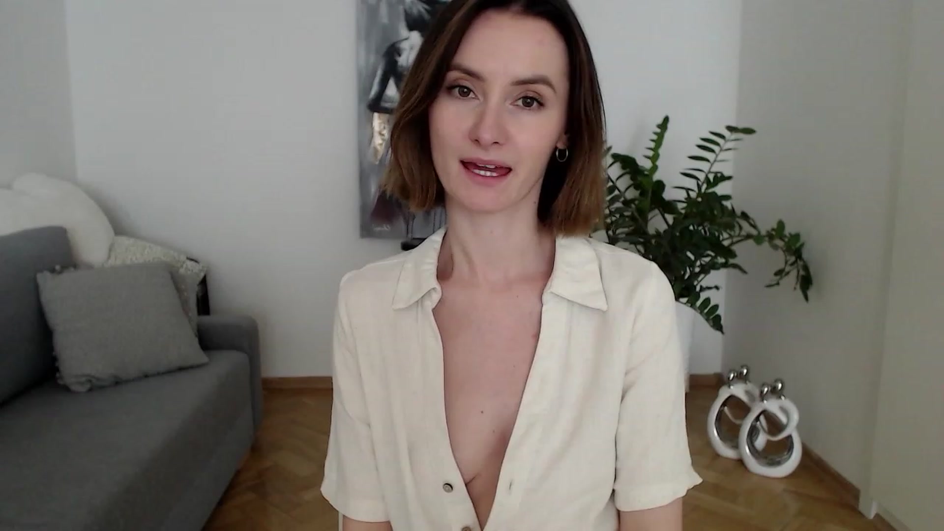 Gallery image thumbnail from PerlaBella's myfreecams stream on, 06/07/2023, 13:55 image 13 of 20