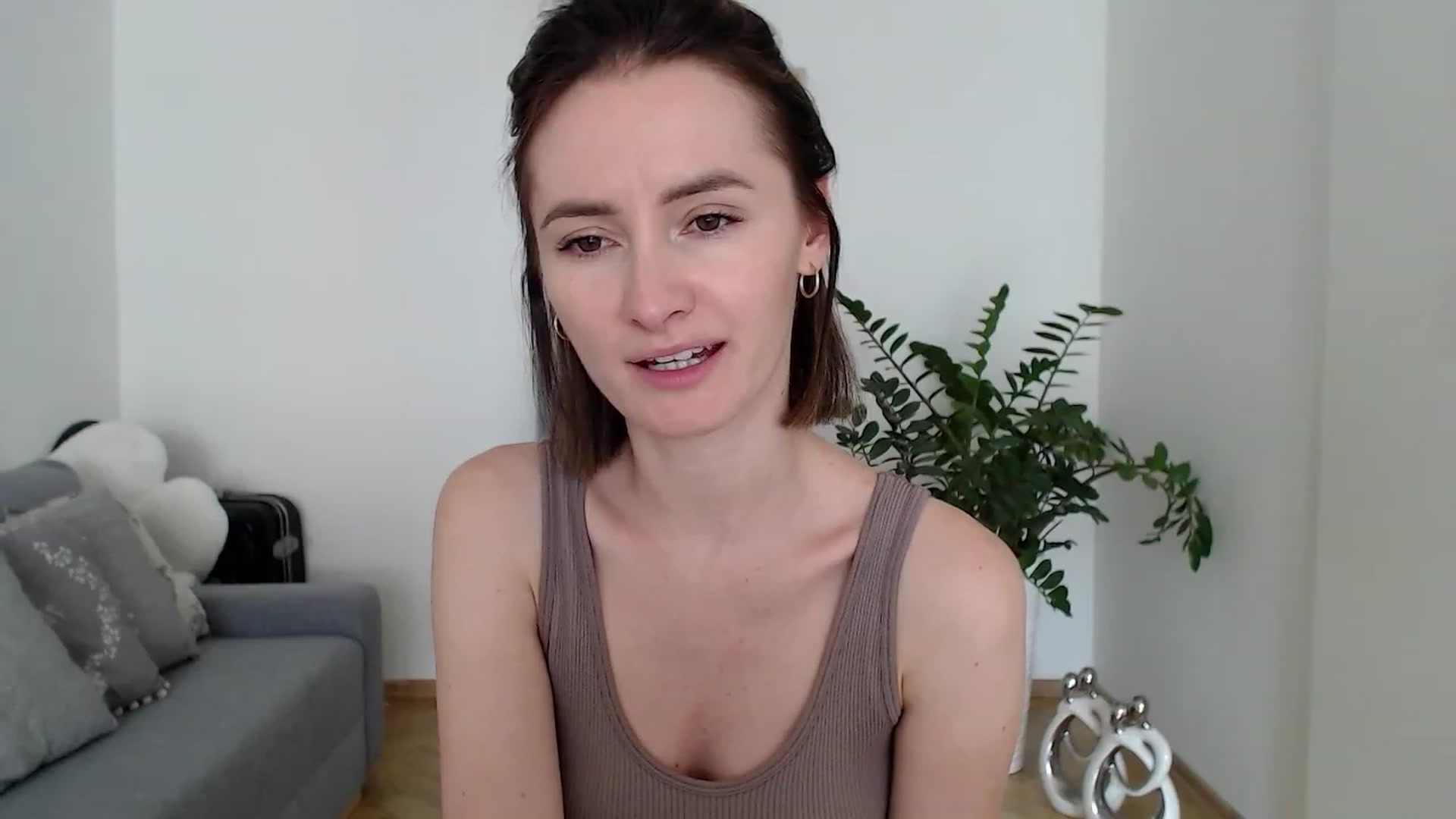 Gallery image thumbnail from PerlaBella's myfreecams stream on, 06/27/2023, 16:16 image 8 of 20