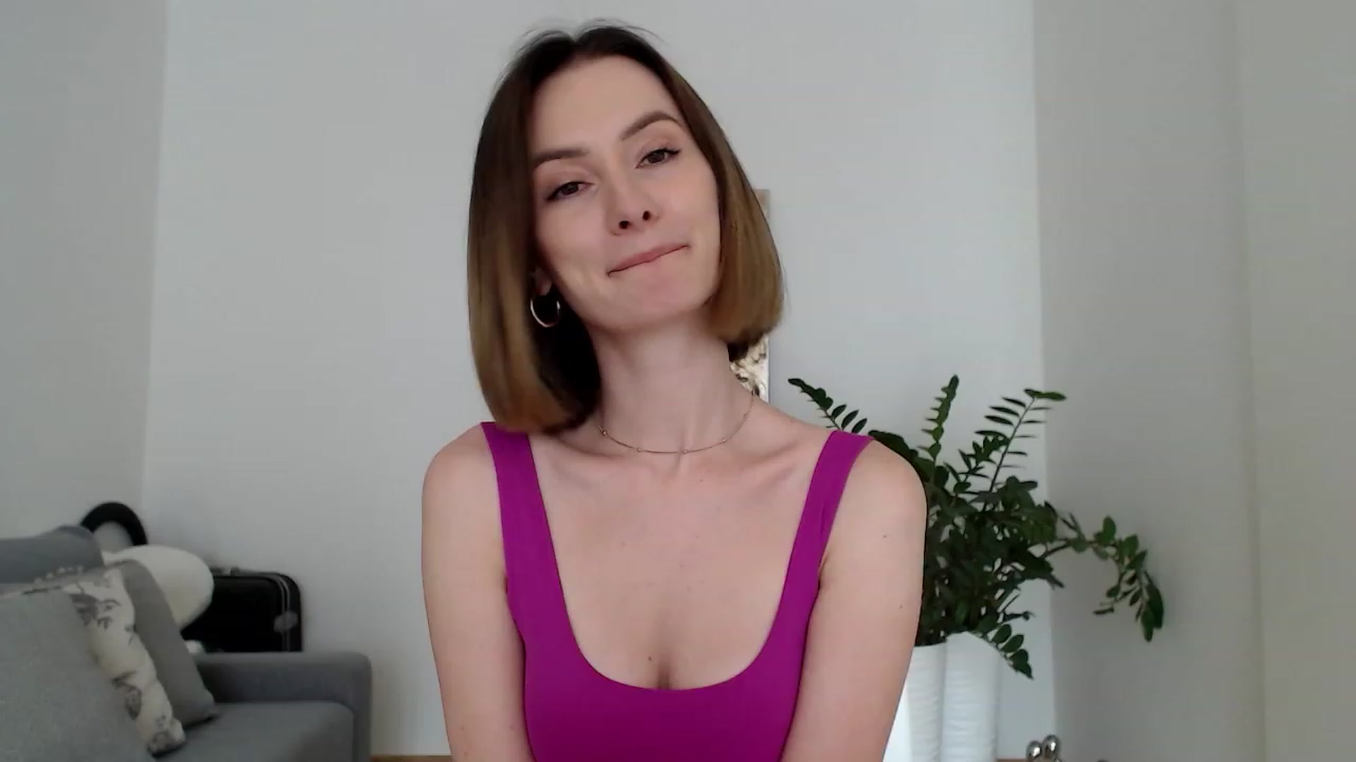 Gallery image thumbnail from PerlaBella's myfreecams stream on, 06/28/2023, 11:36 image 6 of 20