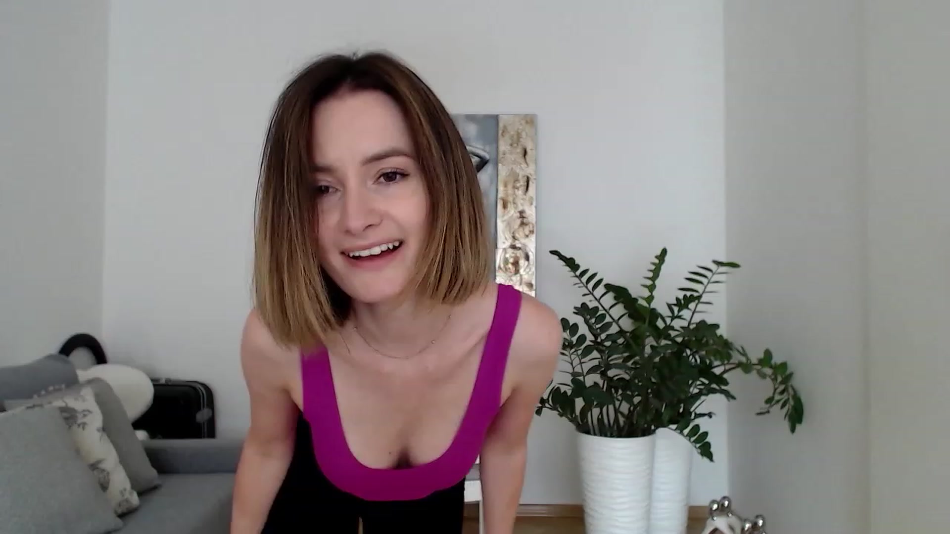 Gallery image thumbnail from PerlaBella's myfreecams stream on, 06/28/2023, 12:13 image 7 of 20