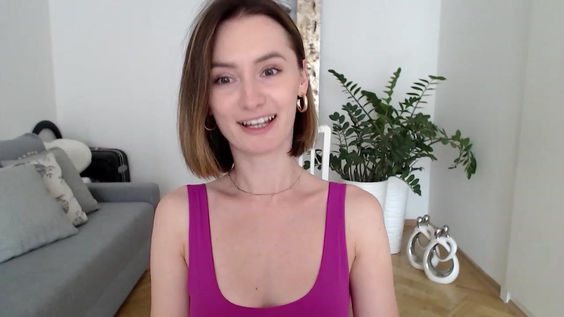 Gallery image thumbnail from PerlaBella's myfreecams stream on, 06/28/2023, 12:13 image 5 of 20