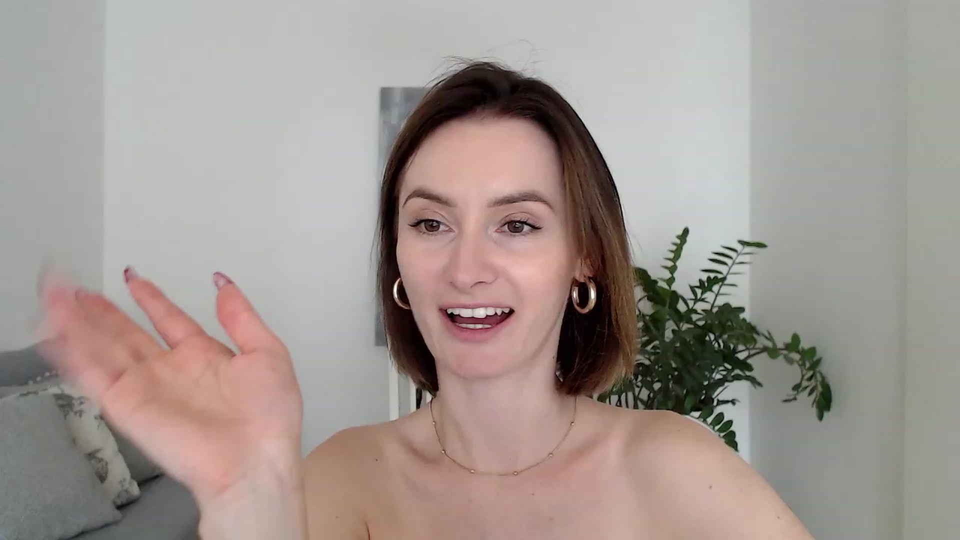 Gallery image thumbnail from PerlaBella's myfreecams stream on, 06/28/2023, 14:07 image 11 of 20