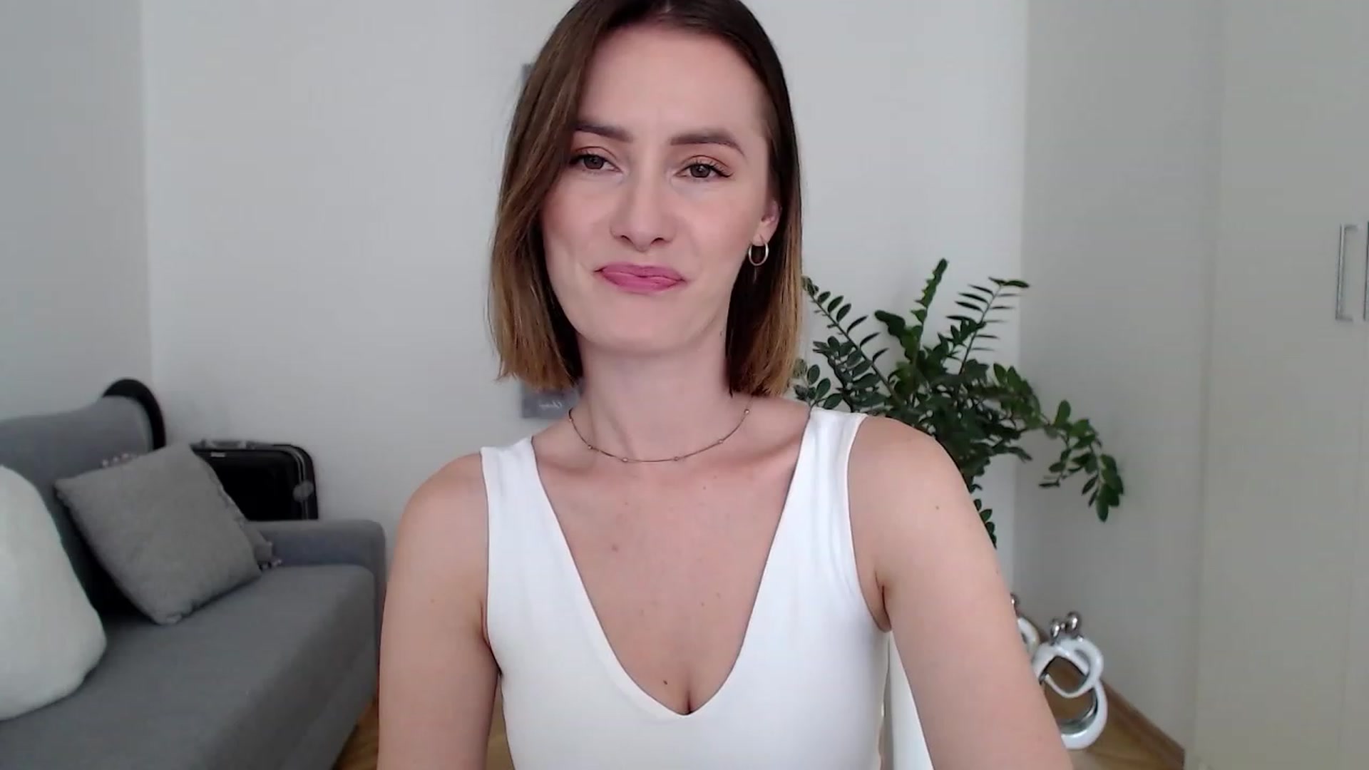 Gallery image thumbnail from PerlaBella's myfreecams stream on, 07/14/2023, 12:20 image 11 of 20