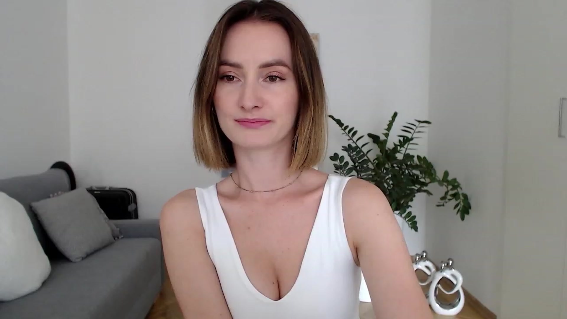 Gallery image thumbnail from PerlaBella's myfreecams stream on, 07/14/2023, 12:20 image 1 of 20