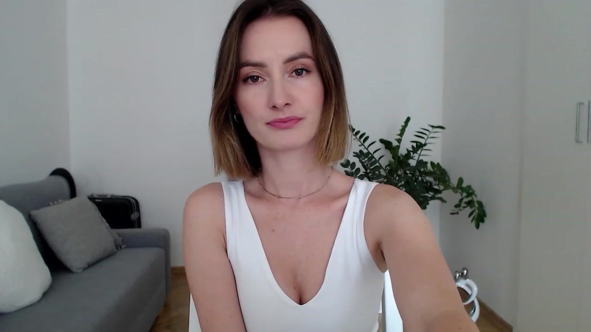 Gallery image thumbnail from PerlaBella's myfreecams stream on, 07/14/2023, 12:20 image 9 of 20