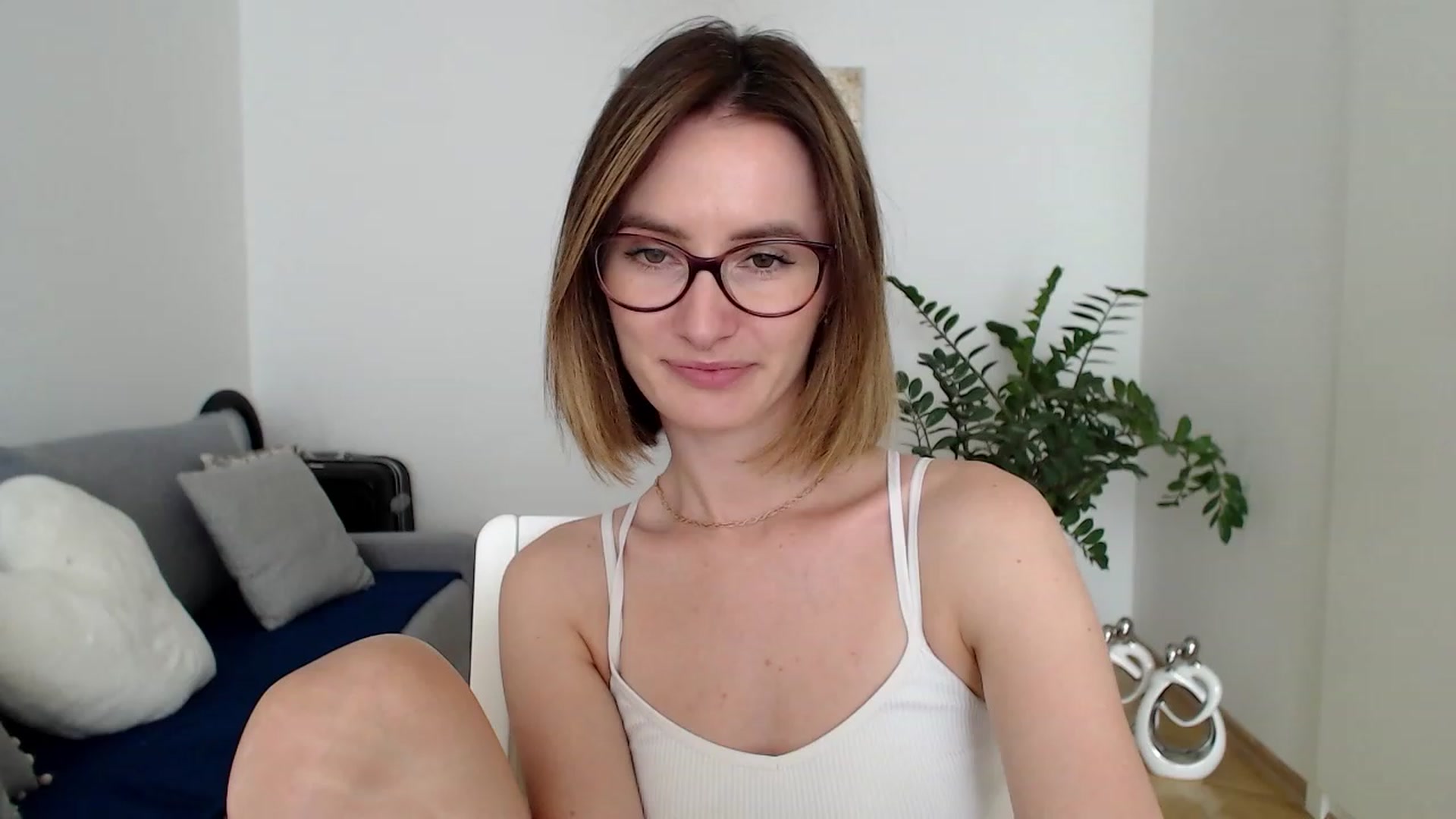 Gallery image thumbnail from PerlaBella's myfreecams stream on, 07/17/2023, 11:42 image 4 of 20