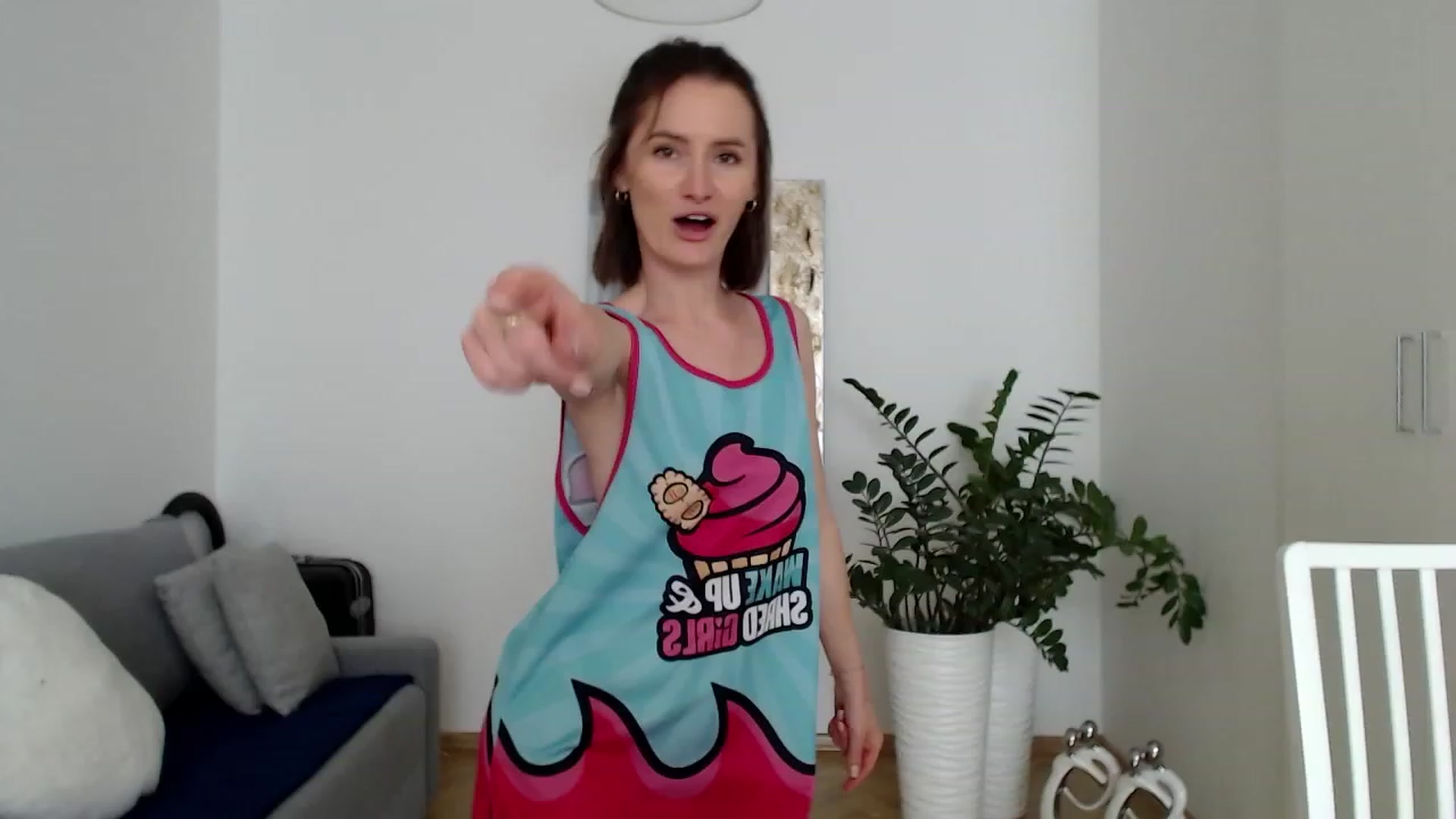 Gallery image thumbnail from PerlaBella's myfreecams stream on, 07/19/2023, 13:20 image 10 of 20