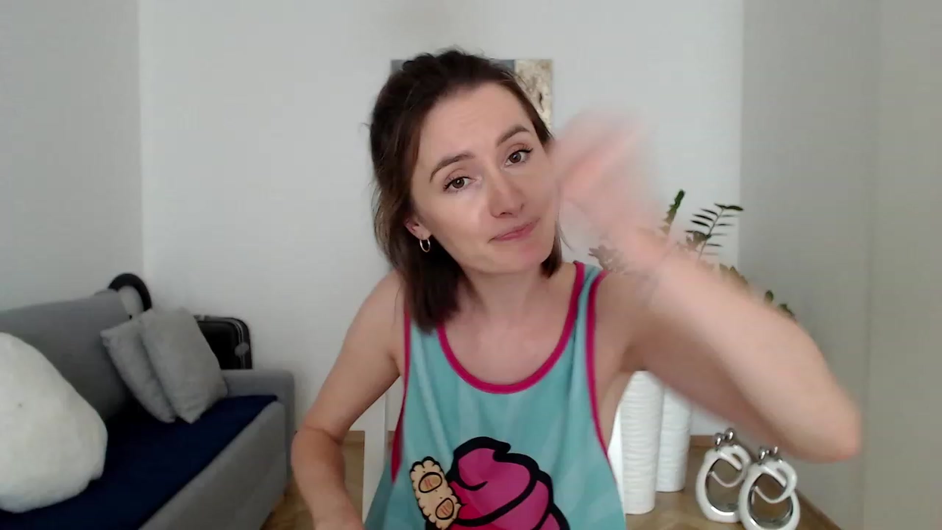 Gallery image thumbnail from PerlaBella's myfreecams stream on, 07/19/2023, 14:53 image 8 of 20