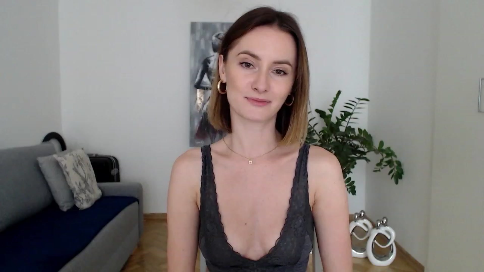 Gallery image thumbnail from PerlaBella's myfreecams stream on, 07/26/2023, 13:12 image 6 of 20
