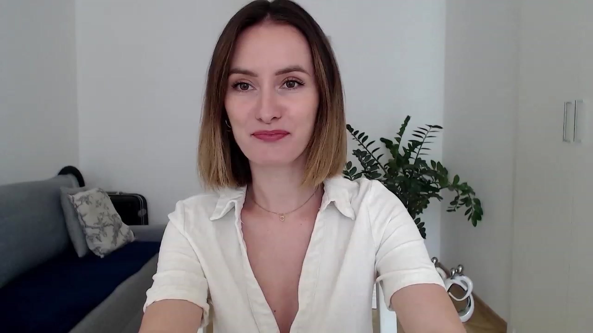 Gallery image thumbnail from PerlaBella's myfreecams stream on, 07/27/2023, 12:30 image 1 of 20