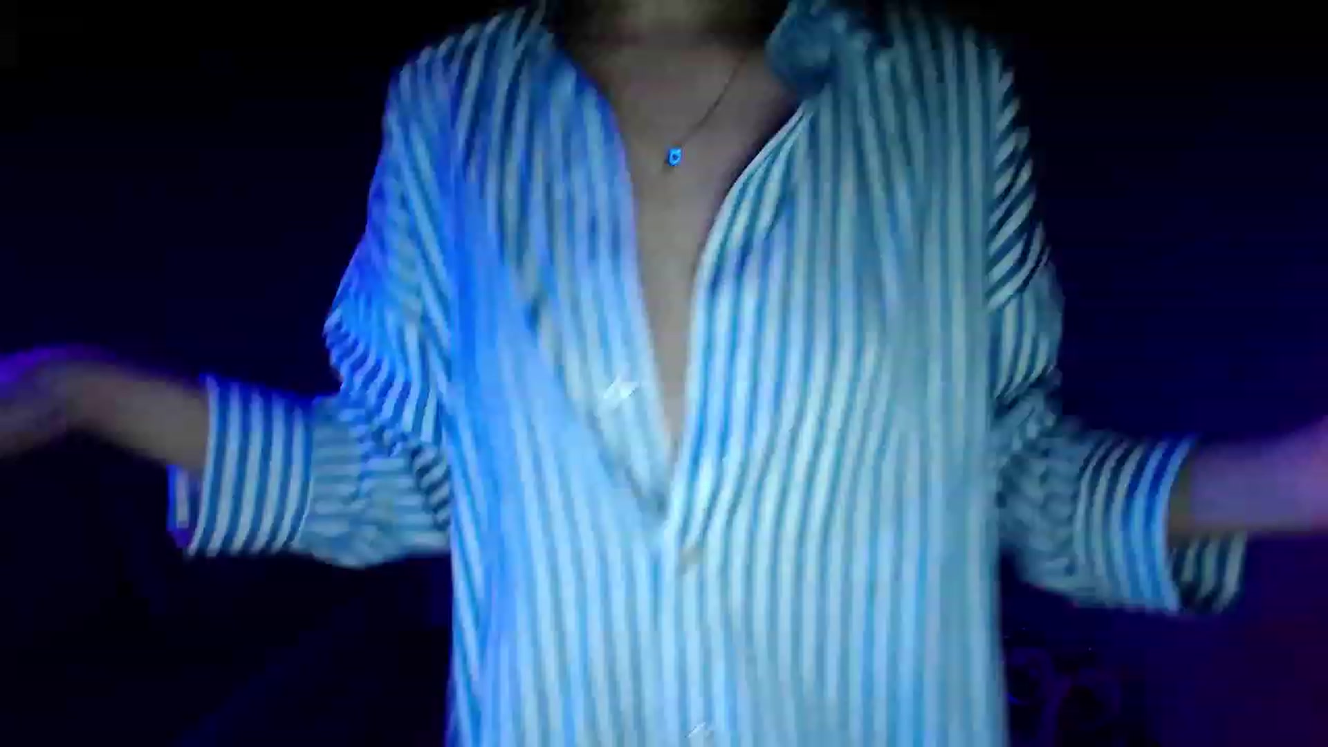 Gallery image thumbnail from PerlaBella's myfreecams stream on, 07/28/2023, 19:14 image 19 of 20