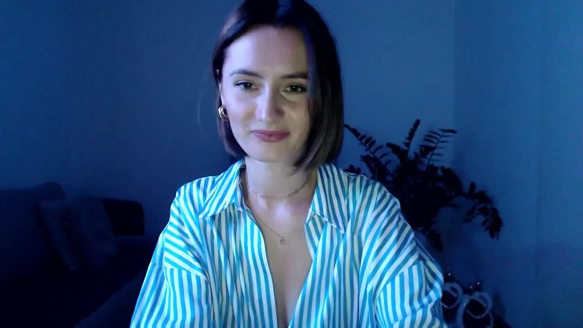 Gallery image thumbnail from PerlaBella's myfreecams stream on, 07/28/2023, 19:14 image 13 of 20