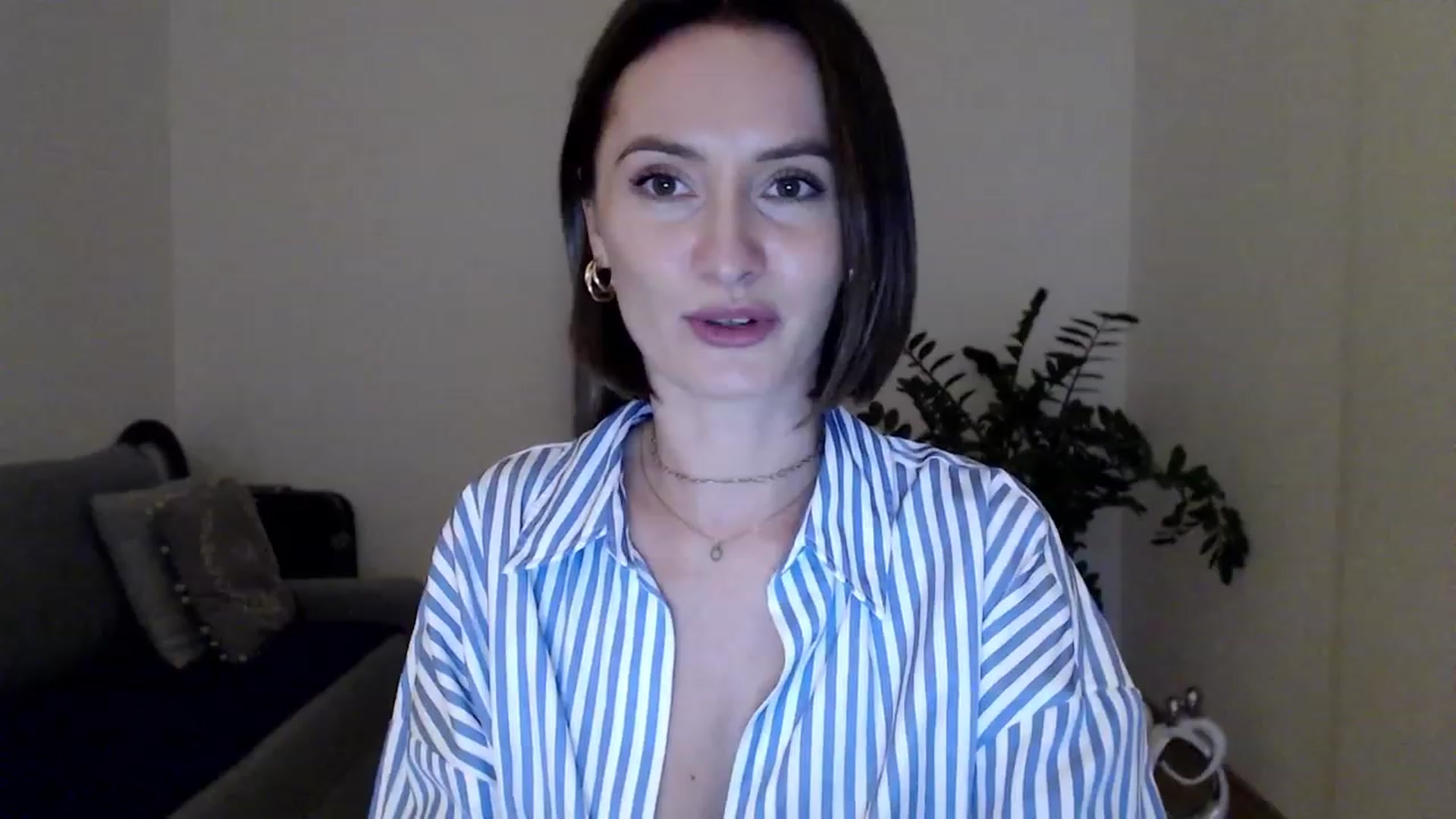 Gallery image thumbnail from PerlaBella's myfreecams stream on, 07/28/2023, 19:14 image 5 of 20