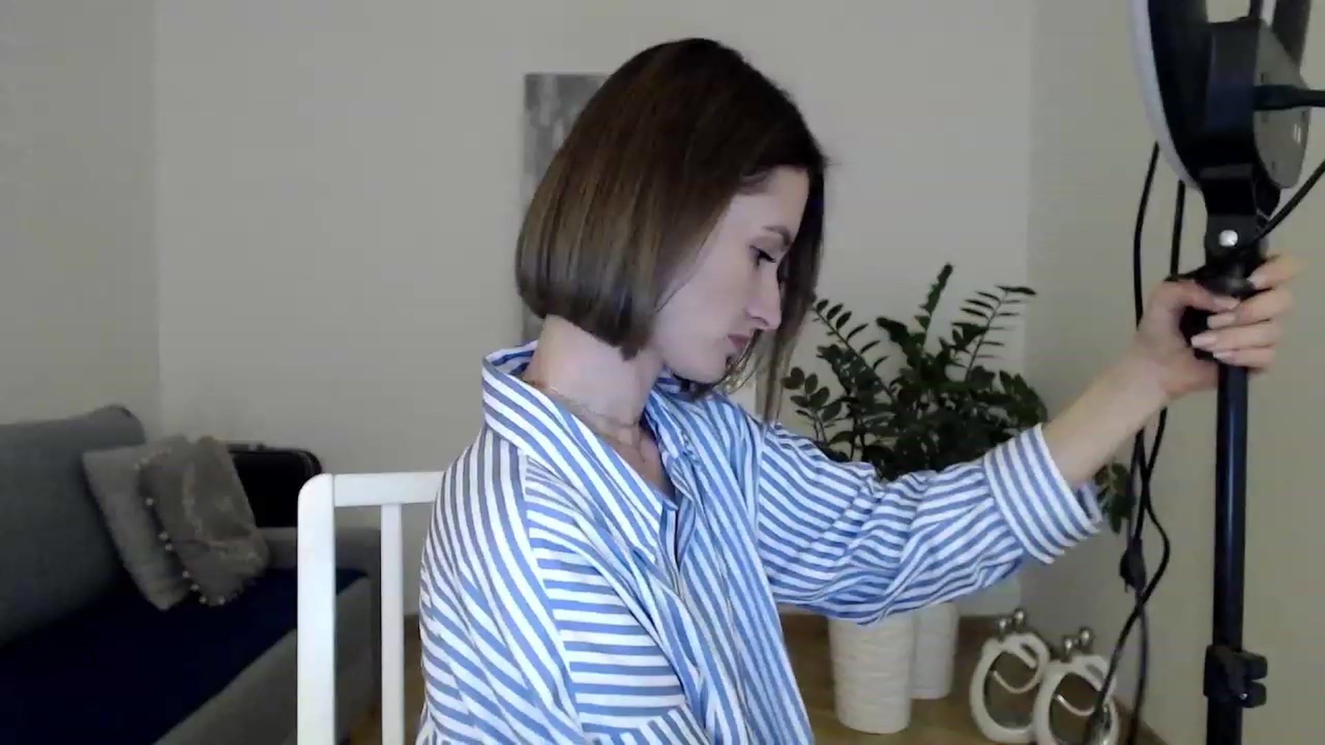 Gallery image thumbnail from PerlaBella's myfreecams stream on, 07/28/2023, 19:14 image 7 of 20